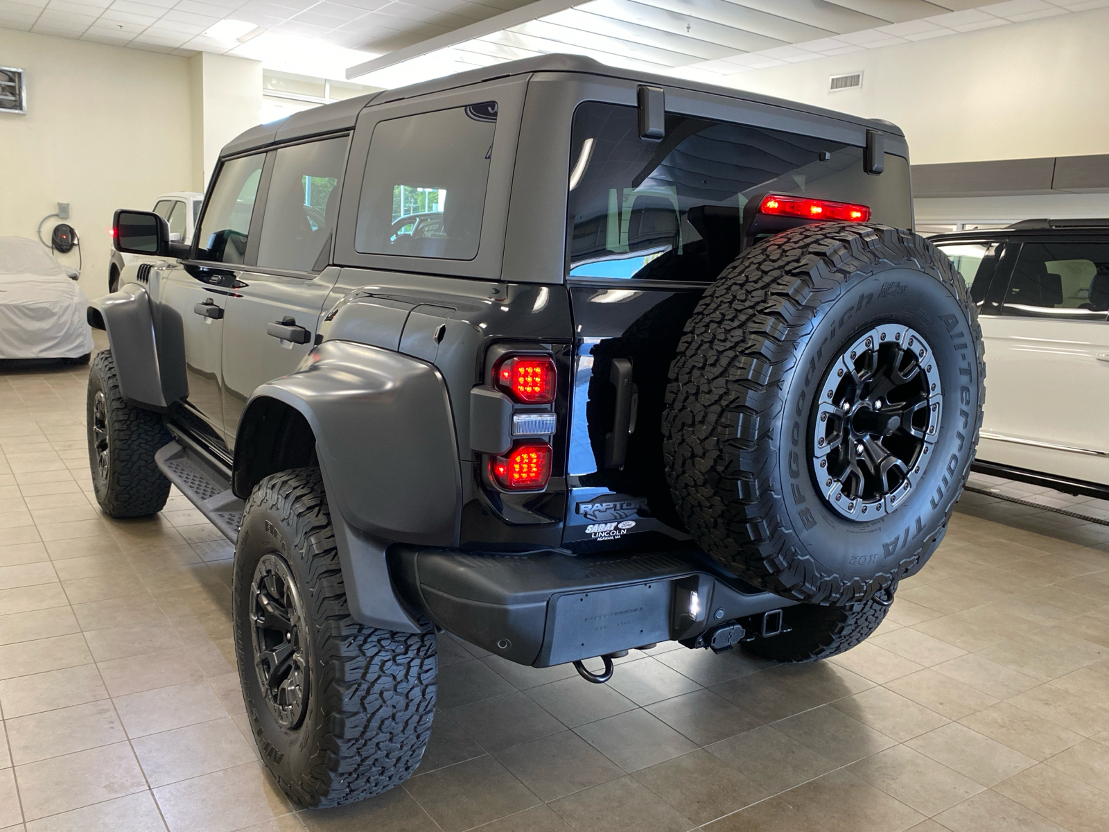 2023 Ford Bronco Raptor 4