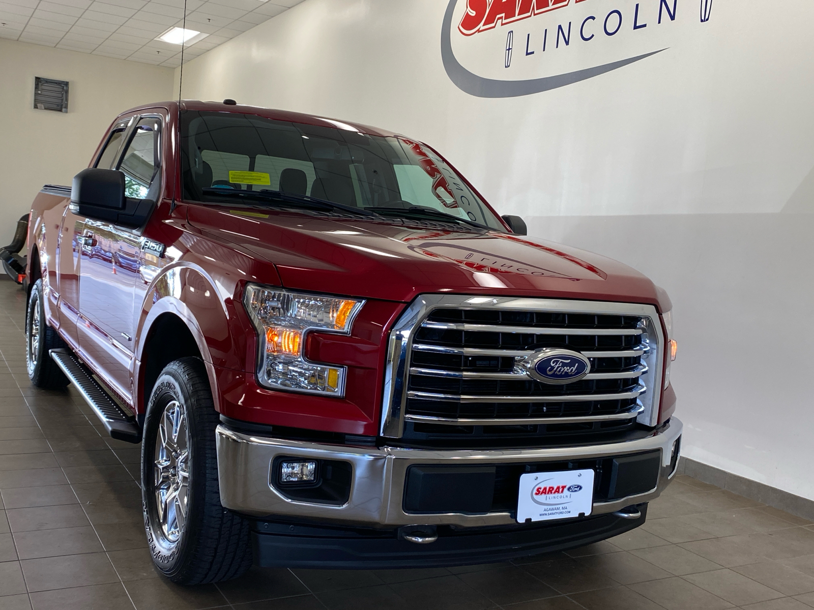 2017 Ford F-150 XLT 2