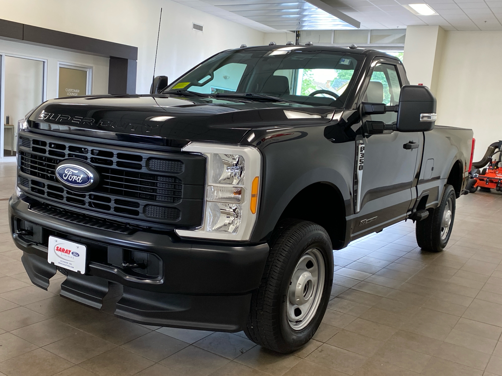 2023 Ford Super Duty F-350 SRW XL 4