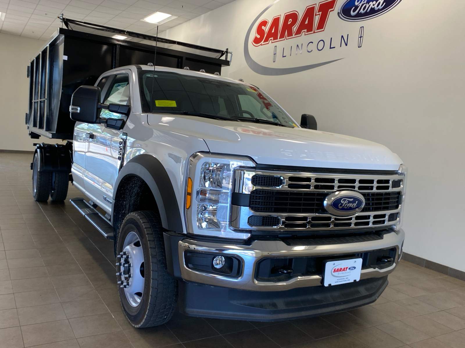 2024 Ford Super Duty F-550 DRW 2024 F550 SCAB CHA 2