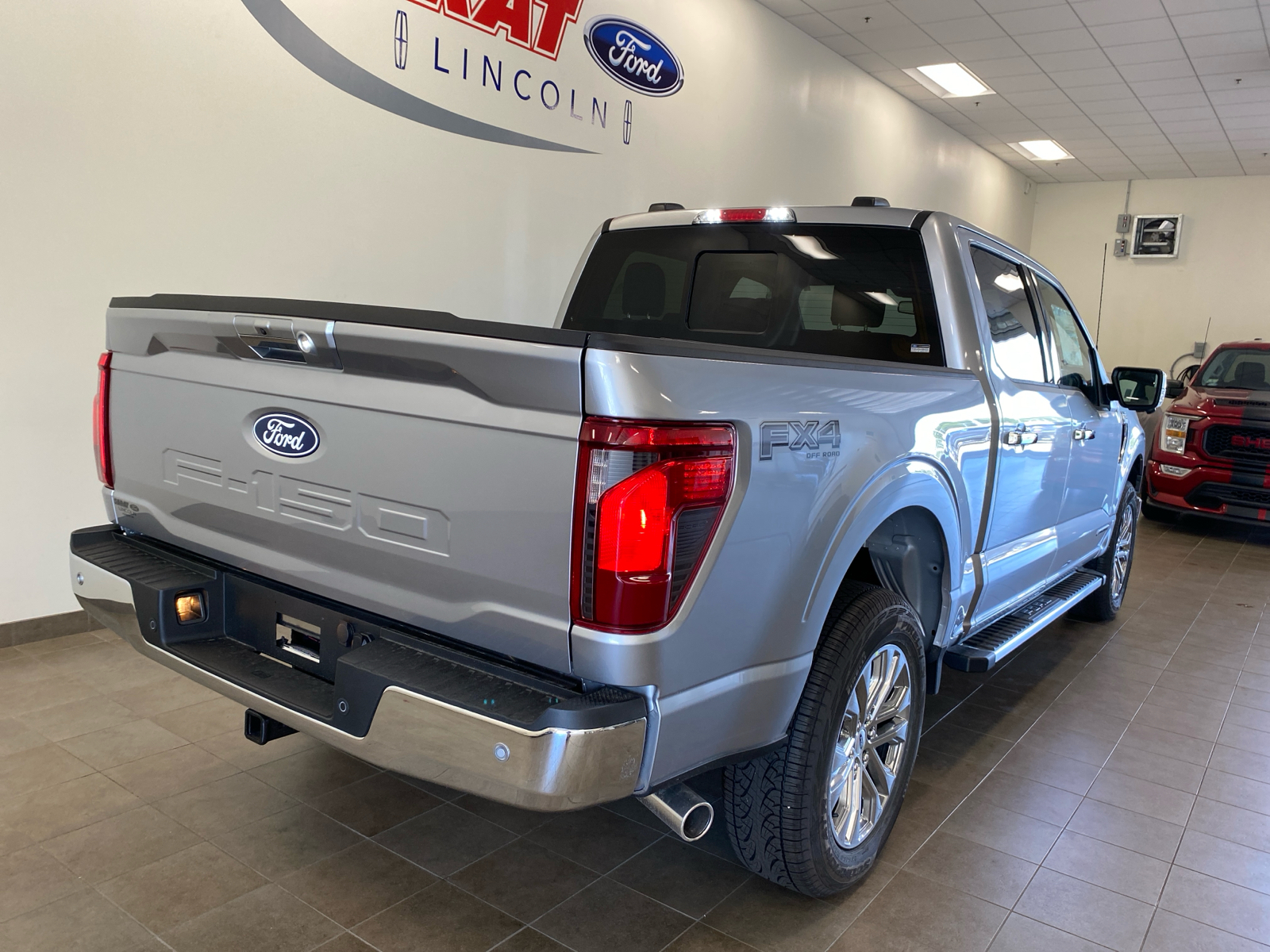 2024 Ford F-150 2024 FORD F-150 XLT CREW CAB 4DR 145 WB 4WD 9