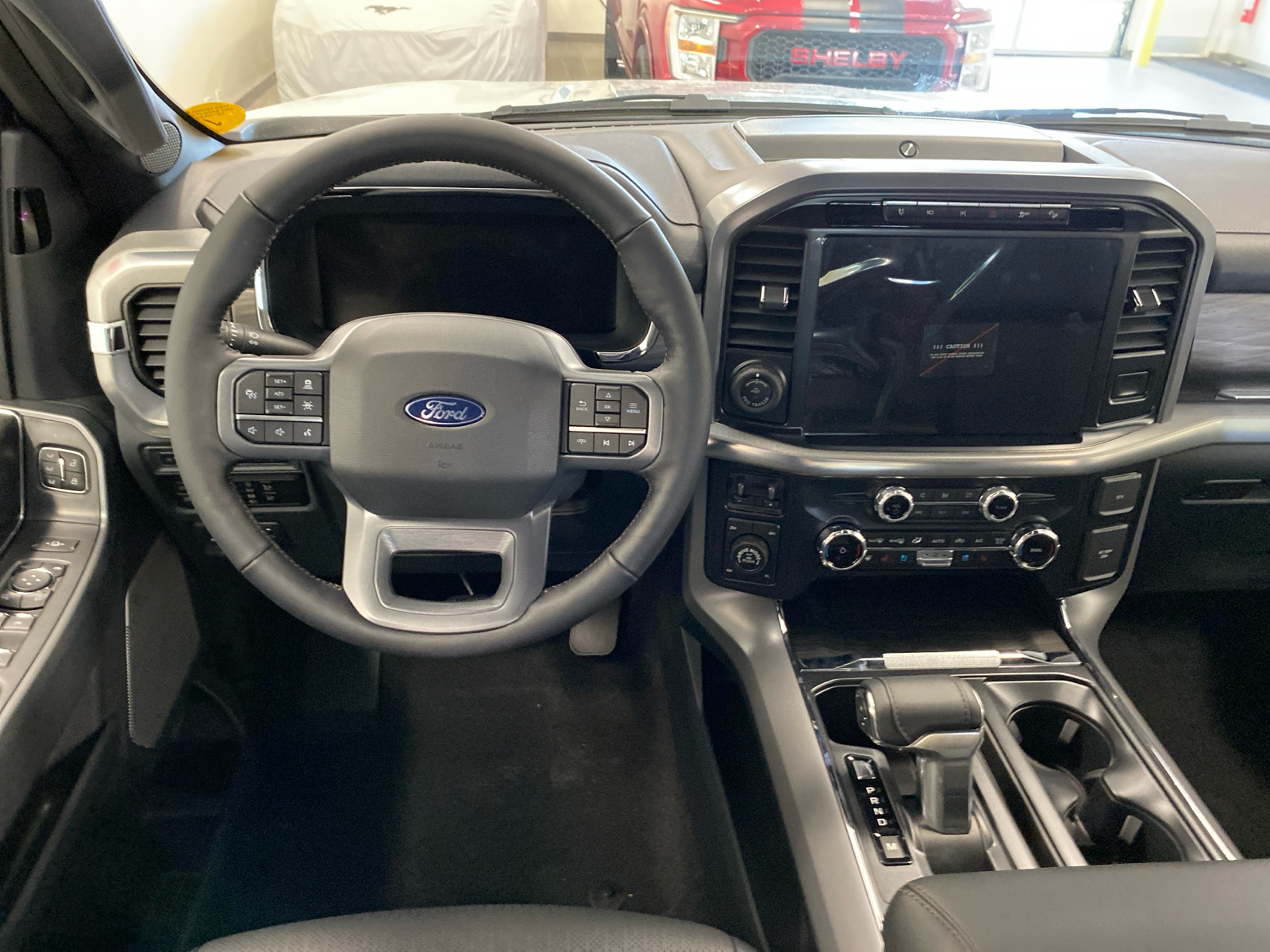 2024 Ford F-150 2024 FORD F-150 LARIAT CREW CAB 4DR 145 WB 4WD 12