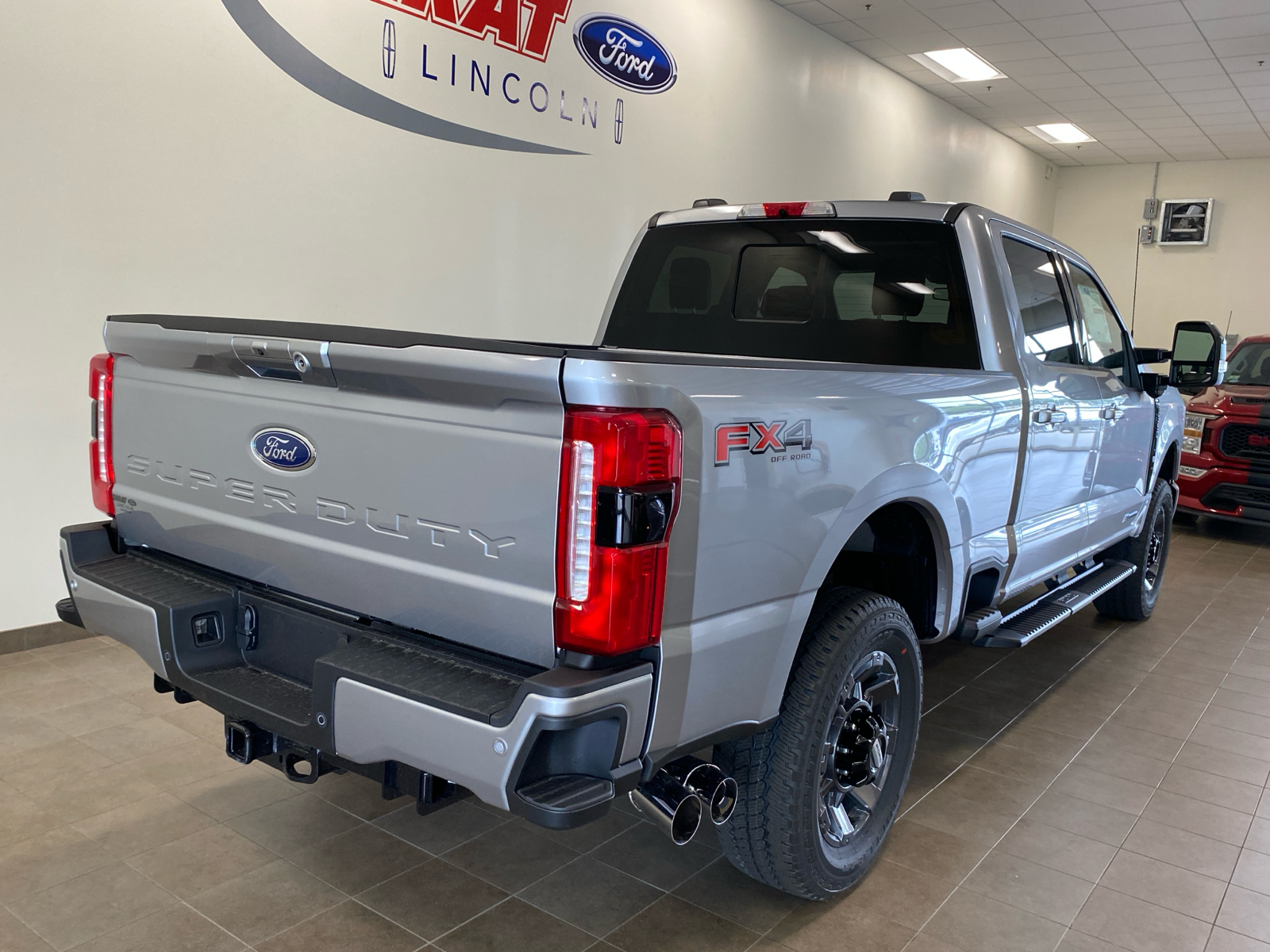 2024 Ford Super Duty F-350 SRW 2024 FORD F-350 LARIAT CREW CAB 4DR 160 WB 4WD HD 7