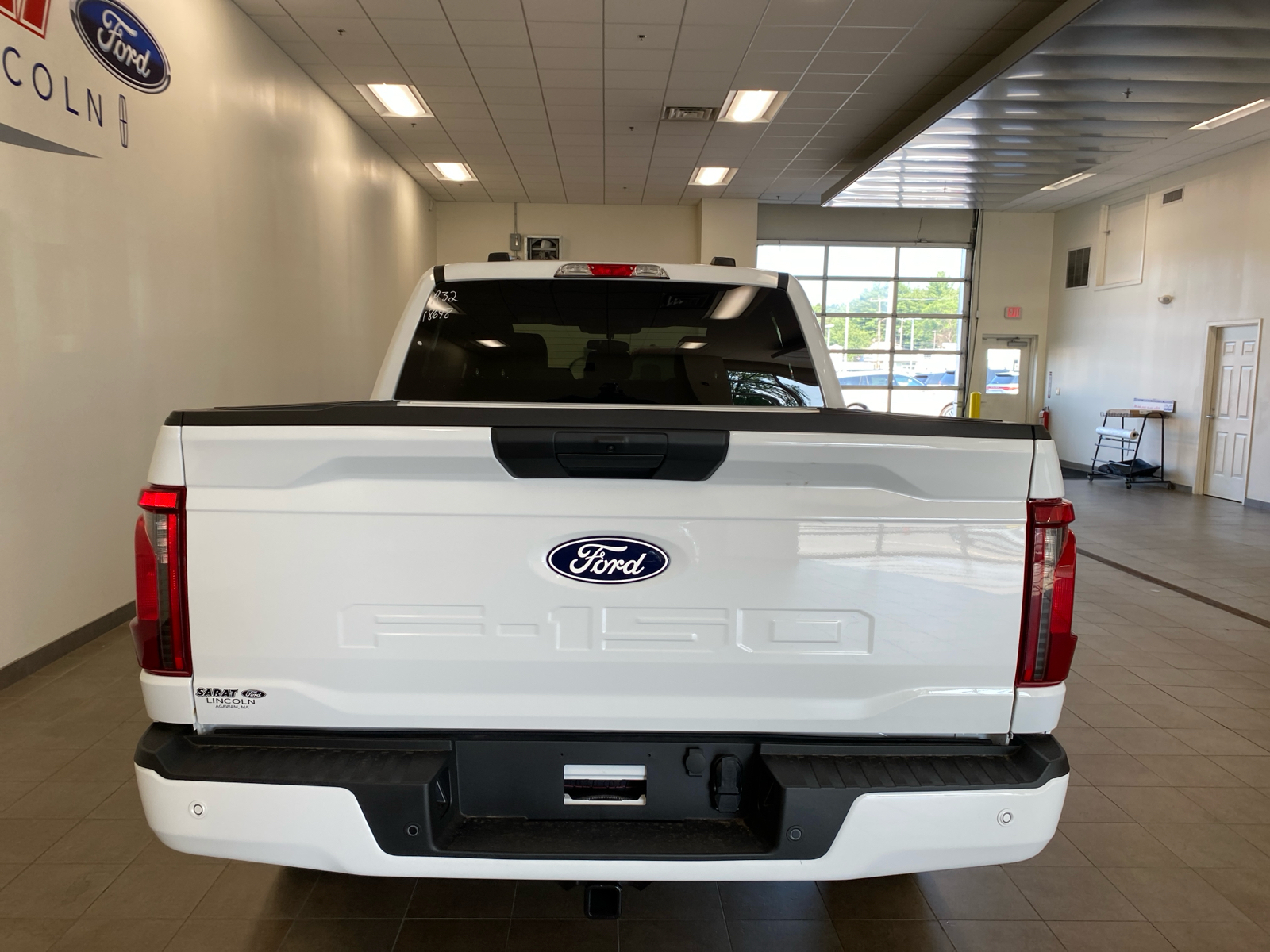 2024 Ford F-150 2024 FORD F-150 STX CREW CAB 4DR 145 WB 4WD 6