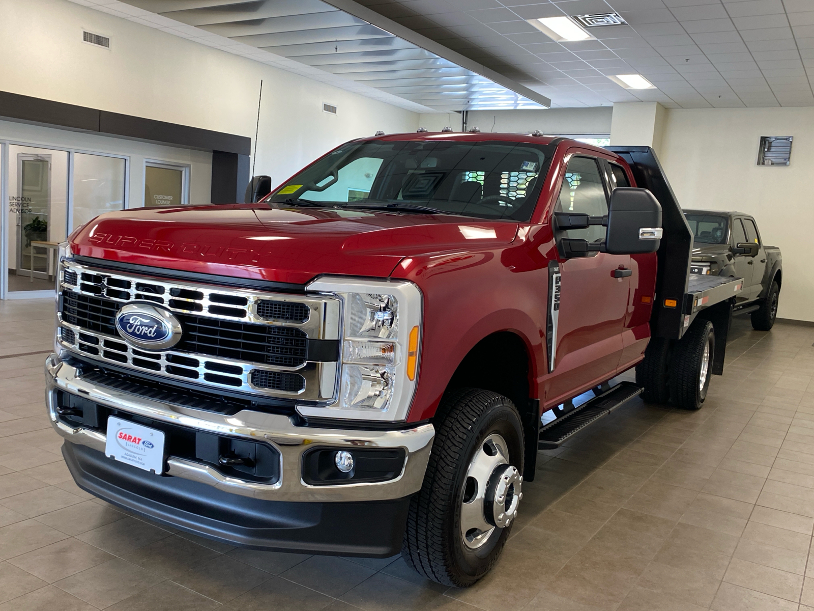 2023 Ford Super Duty F-350 DRW XLT 4