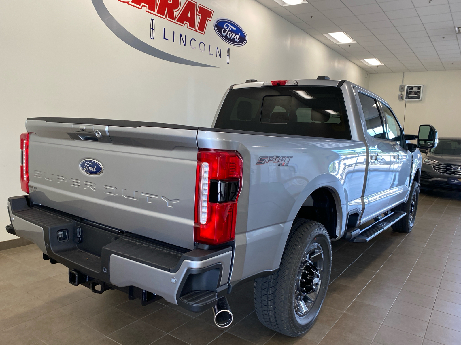 2024 Ford Super Duty F-250 SRW 2024 FORD F-250 LARIAT CREW CAB 4DR 160 WB 4WD HD 7