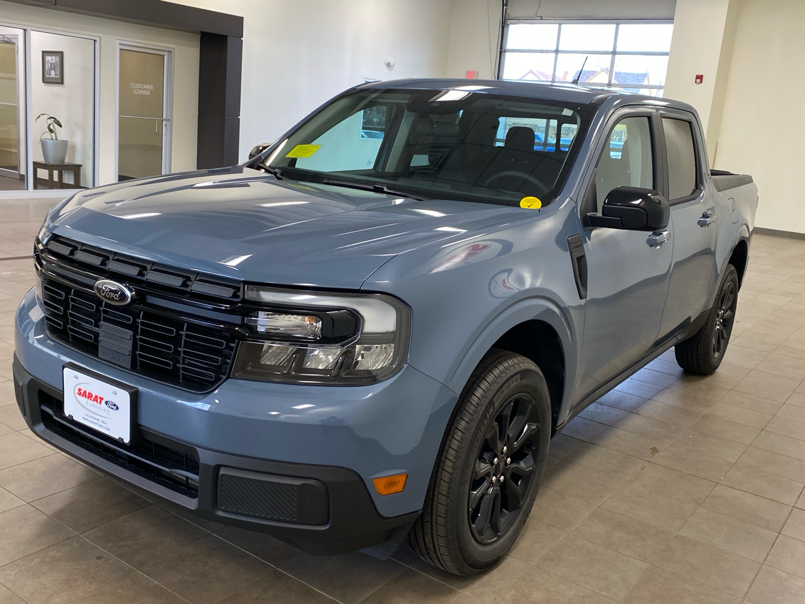 2024 Ford Maverick 2024 FORD MAVERICK LARIAT CREW CAB 4DR 121.1 WB A 4