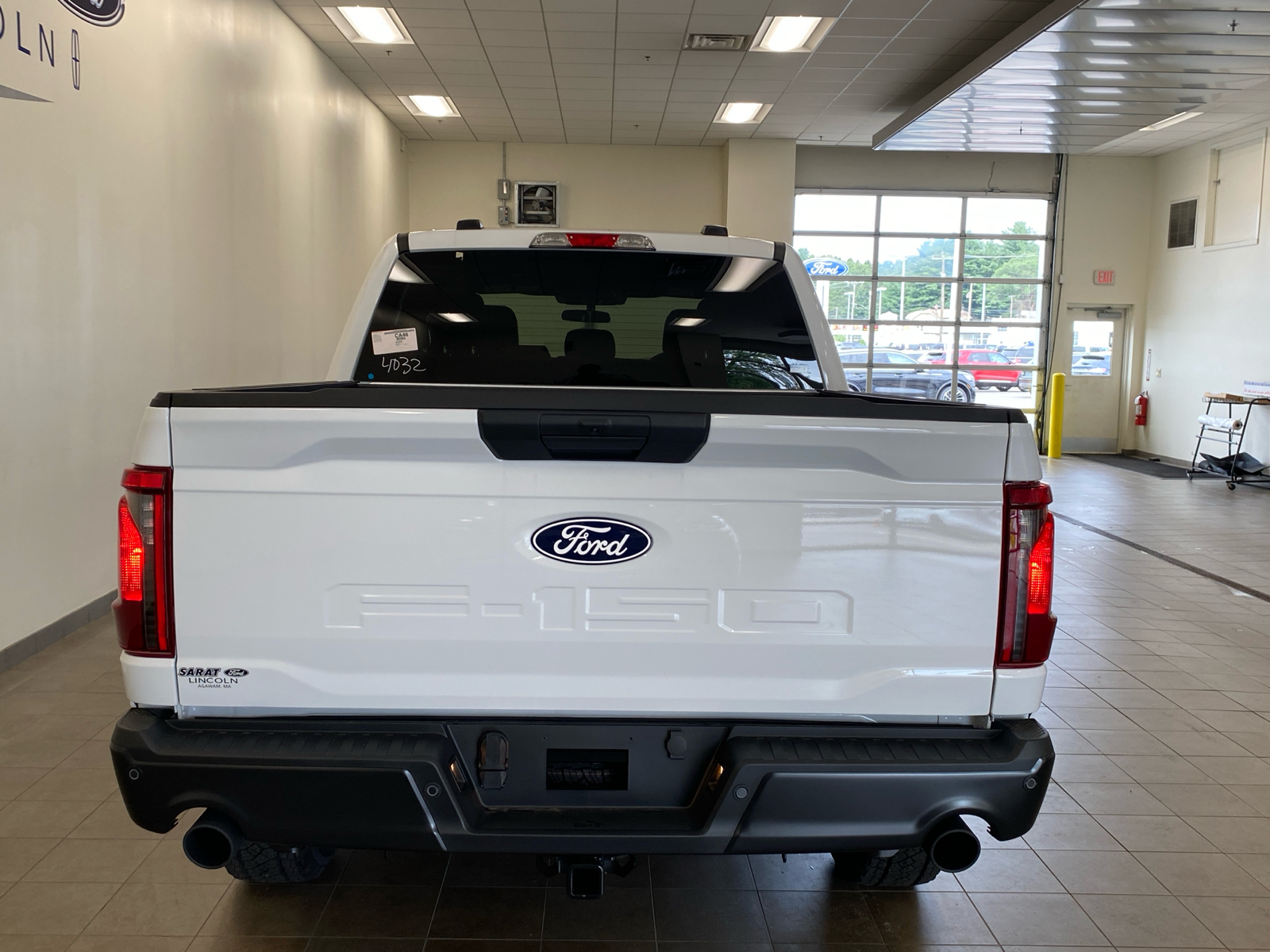 2024 Ford F-150 2024 FORD F-150 STX CREW CAB 4DR 145 WB 4WD 6