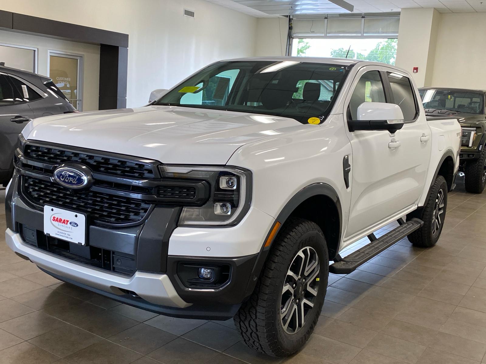 2024 Ford Ranger 2024 FORD RANGER LARIAT CREW CAB 4DR 128.7 WB 4WD 4