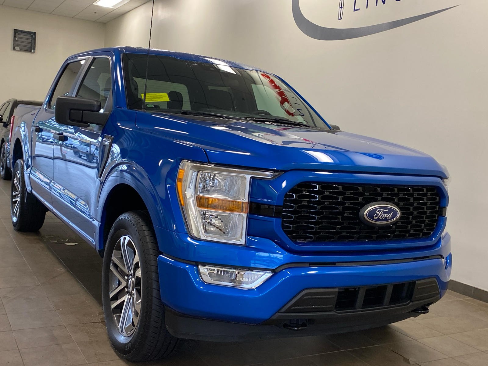 2021 Ford F-150 XL 2