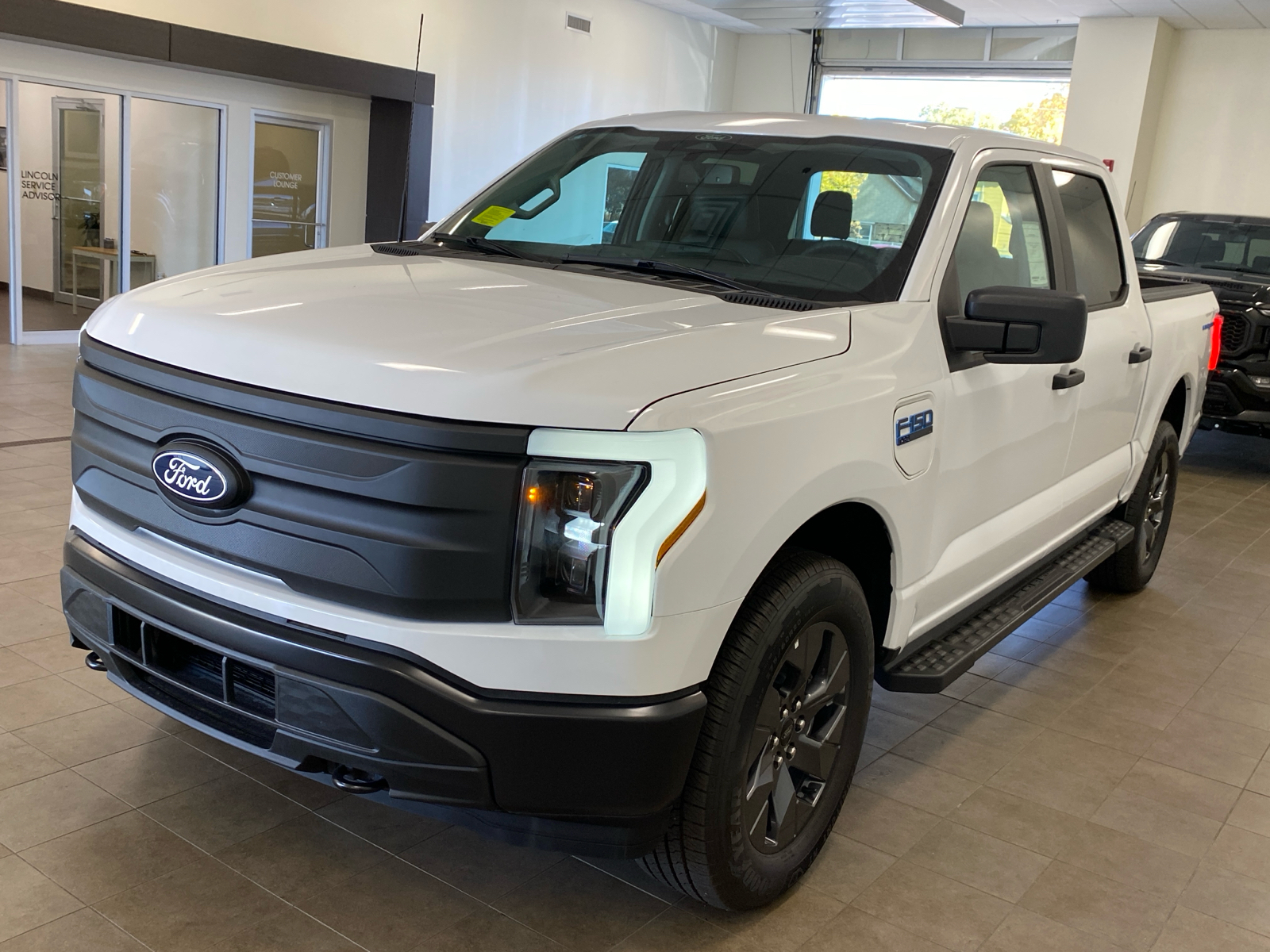 2024 Ford F-150 Lightning F150 4X4 SUPERCREW PRO - 145 4