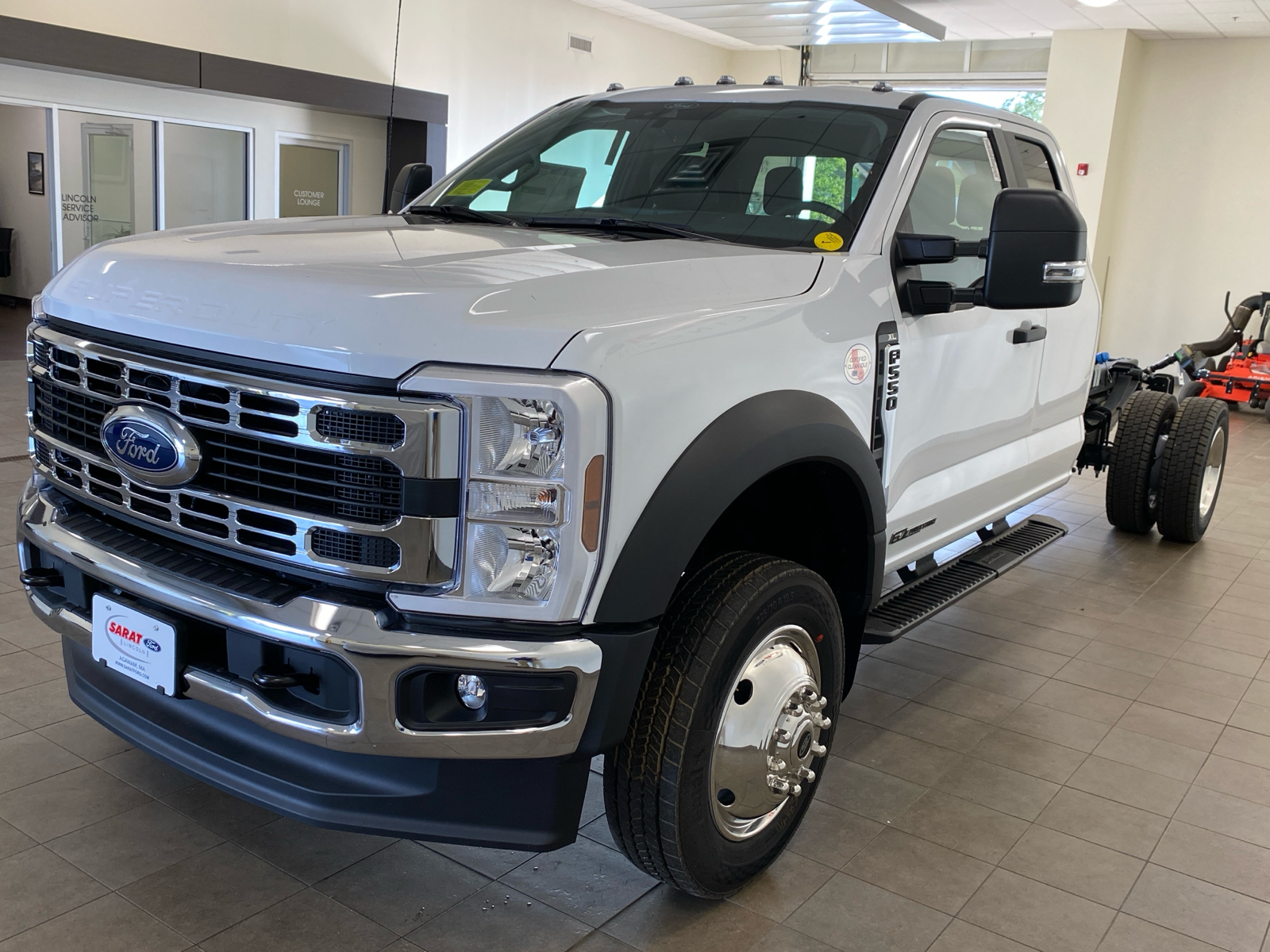 2024 Ford F-550 Super Duty  4