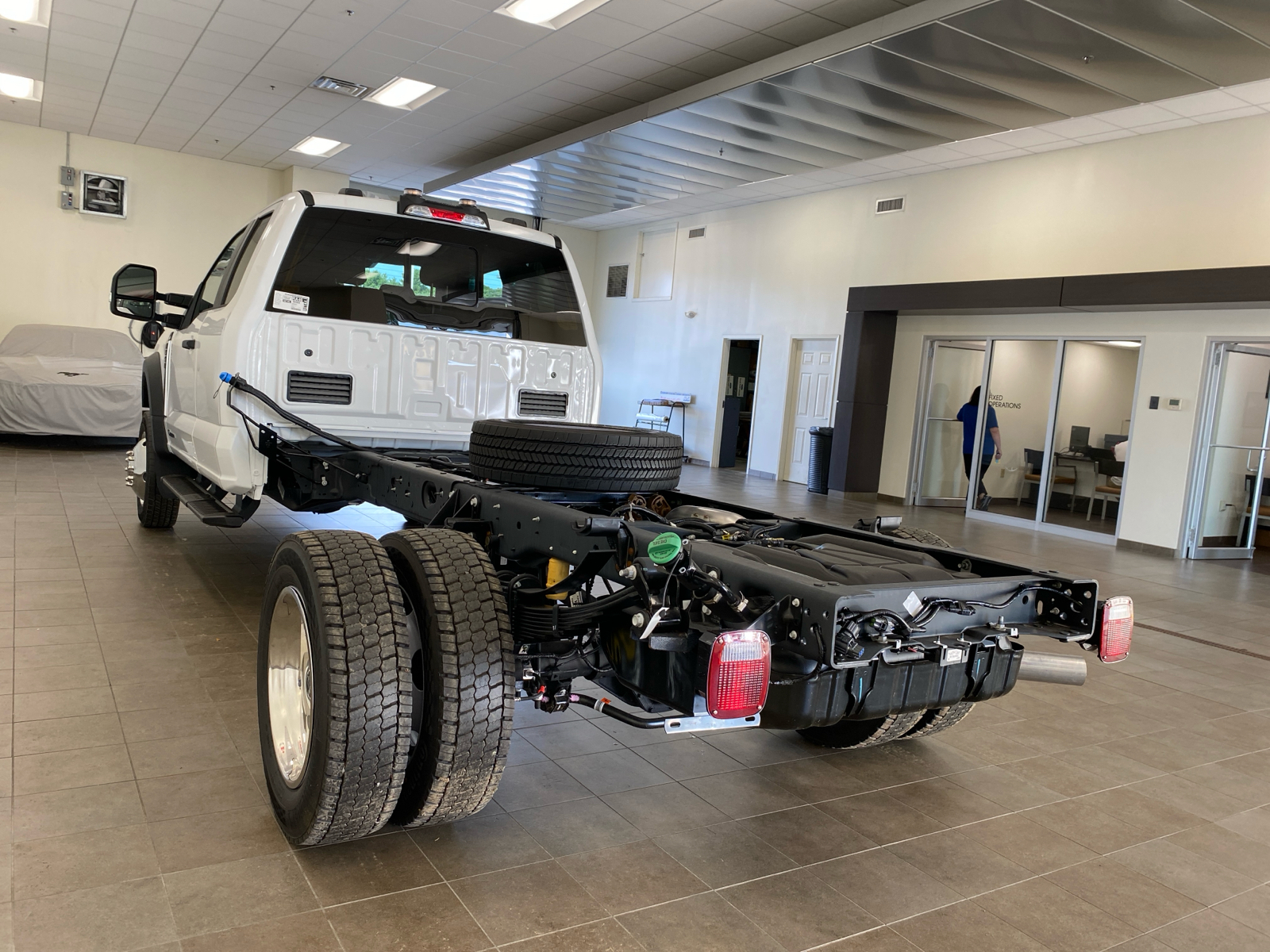 2024 Ford F-550 Super Duty  5