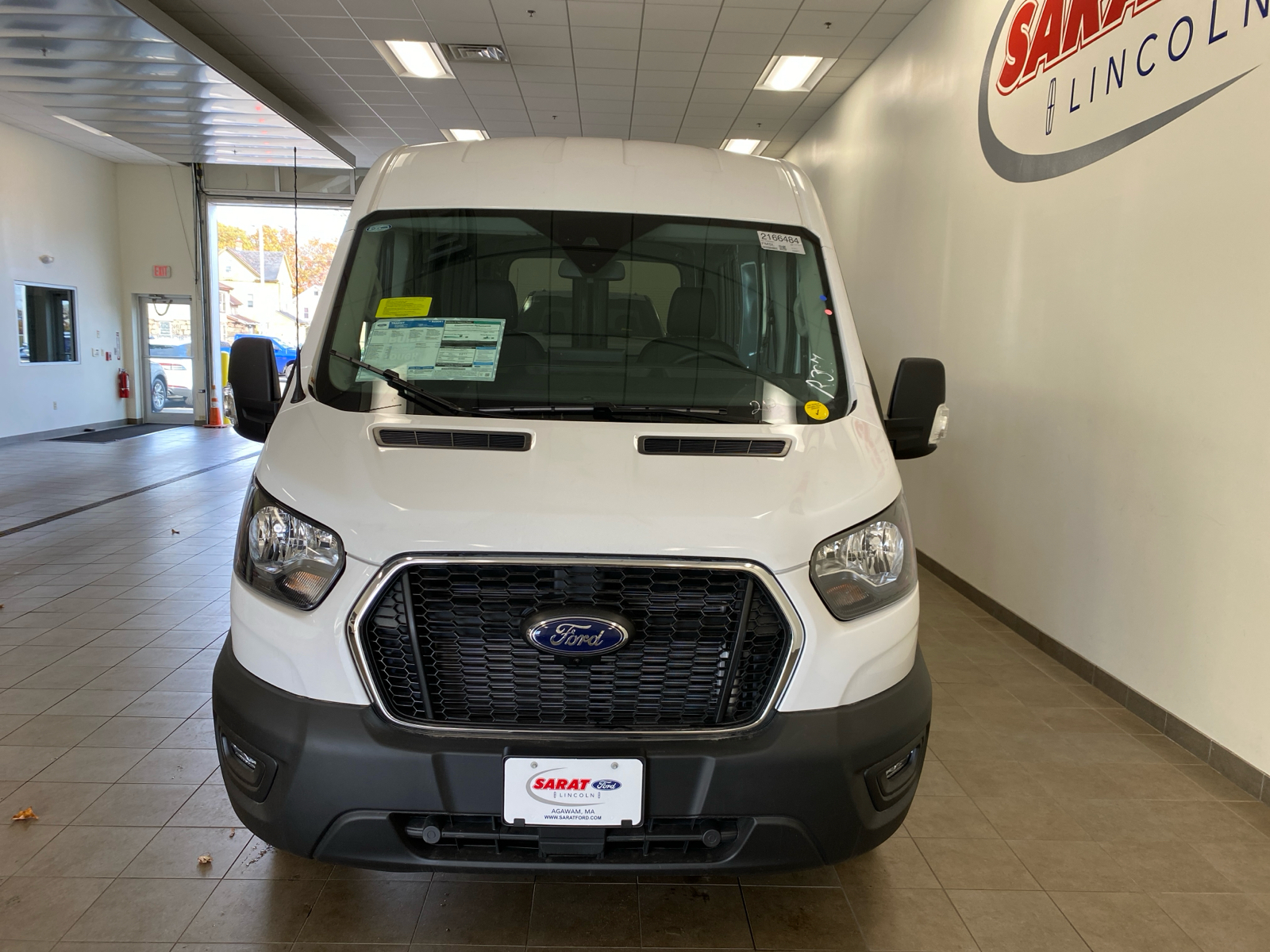 2024 Ford Transit Cargo Van R1C0 T250 MR CARGO RWD 3