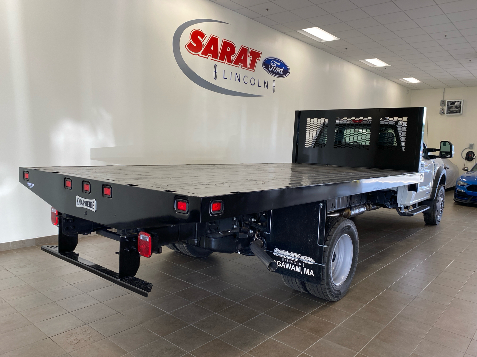 2024 Ford Super Duty F-600 DRW F600 CHASSIS CAB 7