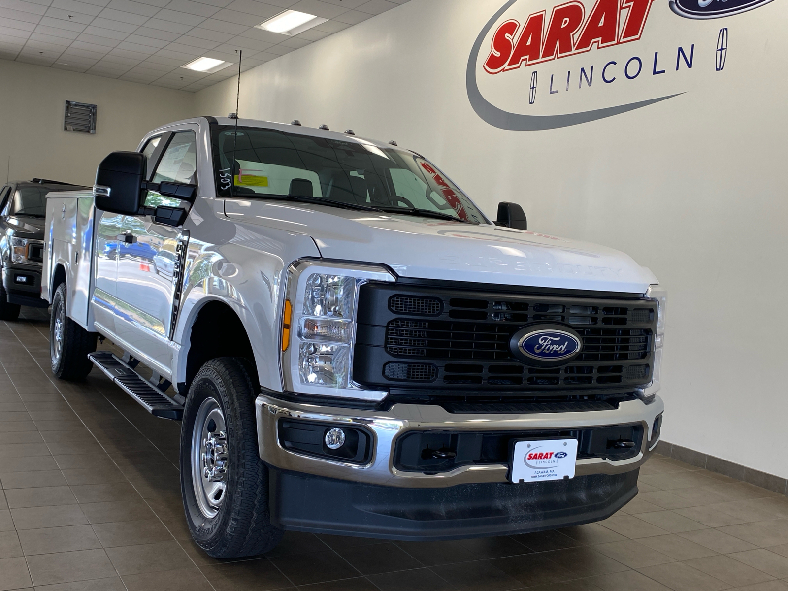 2024 Ford Super Duty F-350 SRW 2024 FORD F-350 XL SUPER CAB 4DR 148 WB 4WD HD 2