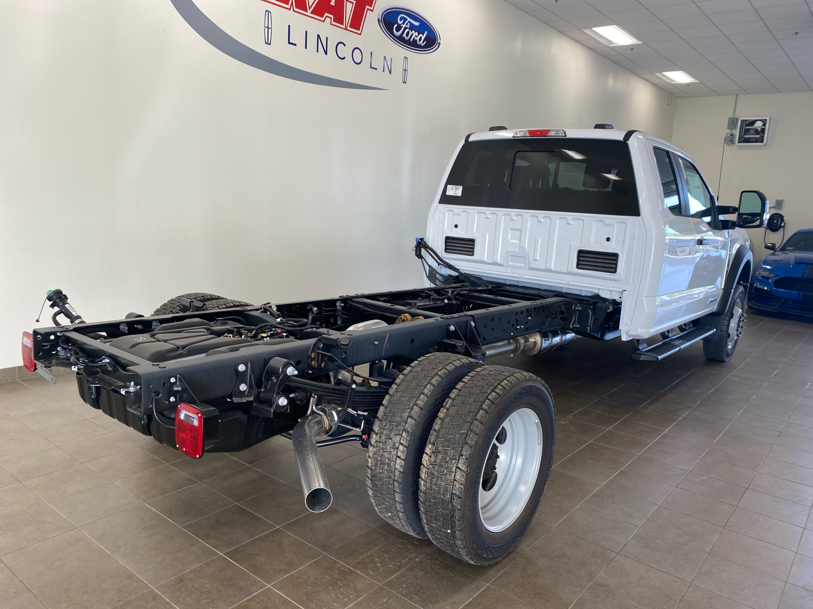 2024 Ford Super Duty F-550 DRW F550 SUPERCAB 7