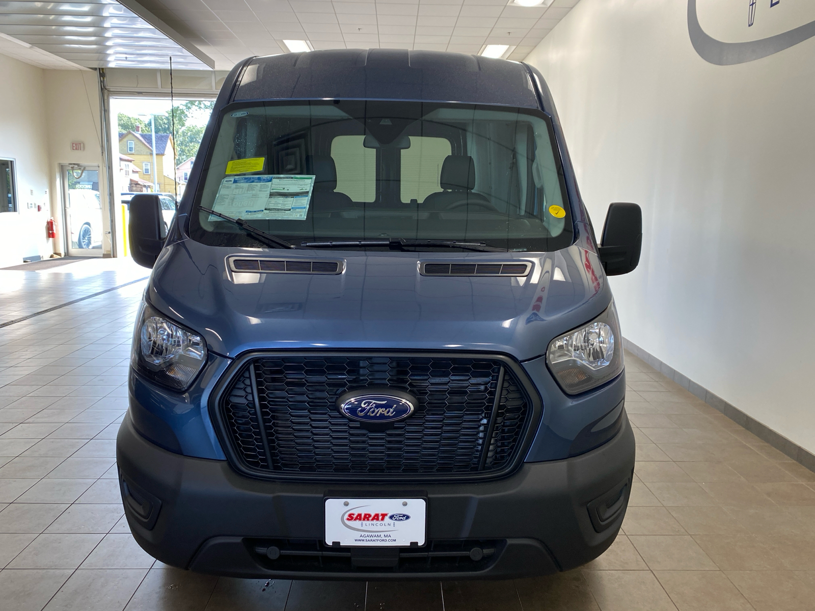 2024 Ford Transit Cargo Van 2024 FORD TRANSIT-250 CARGO 3DR 148 WB AWD 3