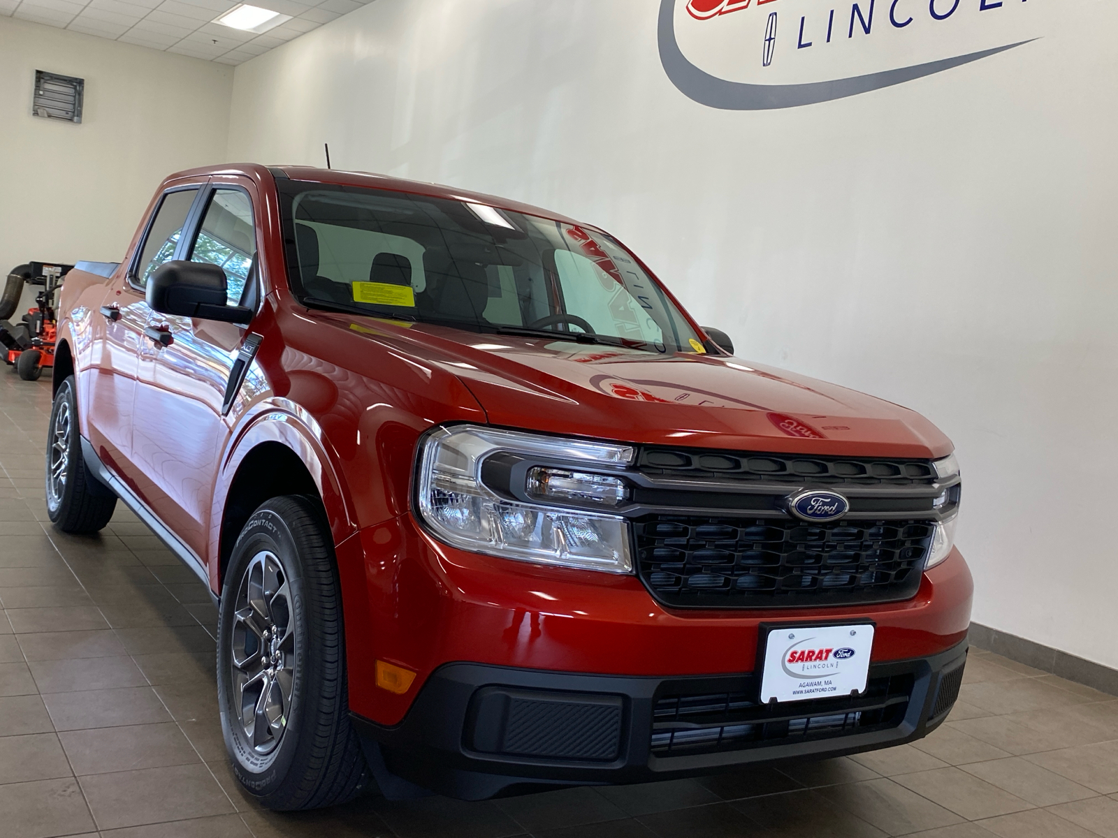 2024 Ford Maverick 2024 FORD MAVERICK XLT CREW CAB 4DR 121.1 WB AWD 2