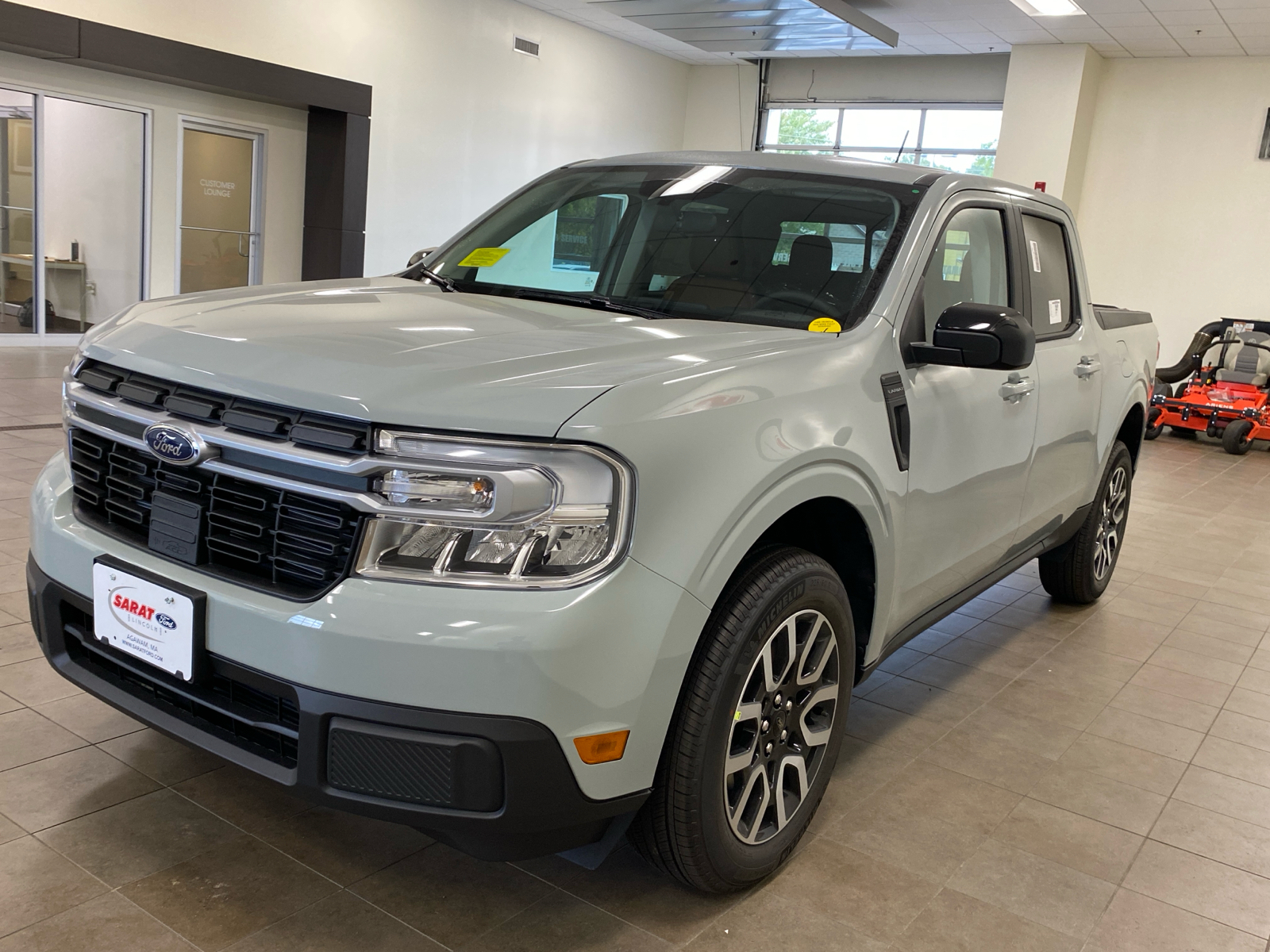 2024 Ford Maverick 2024 FORD MAVERICK LARIAT CREW CAB 4DR 121.1 WB 4