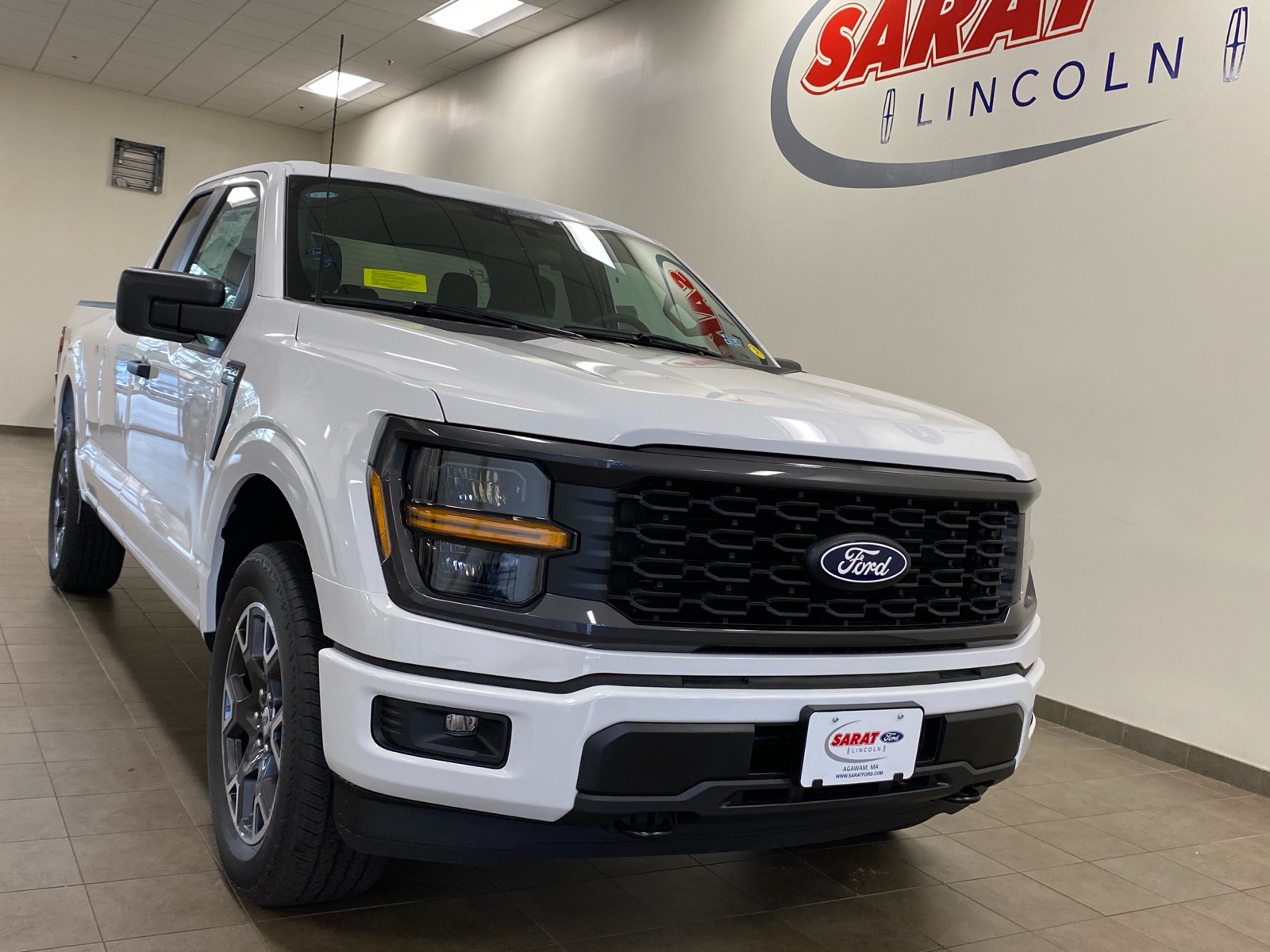 2024 Ford F-150 2024 FORD F-150 STX SUPER CAB 4DR 145 WB 4WD 2