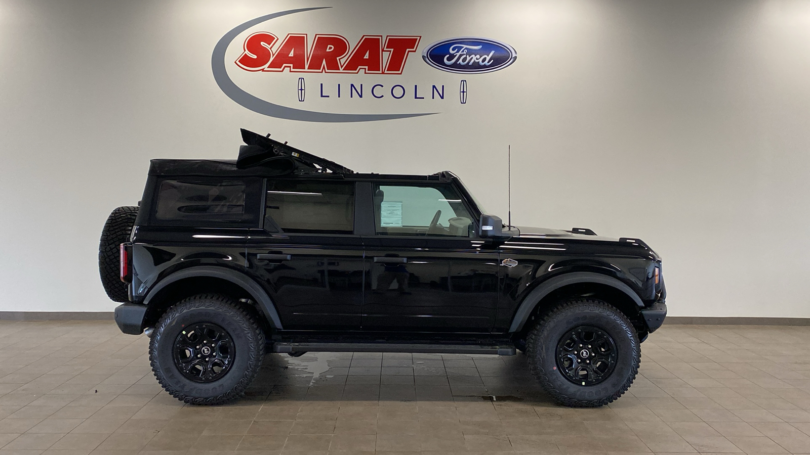 2024 Ford Bronco 2024 FORD BRONCO WILDTRAK 4DR SUV 116.1 WB 4WD 2