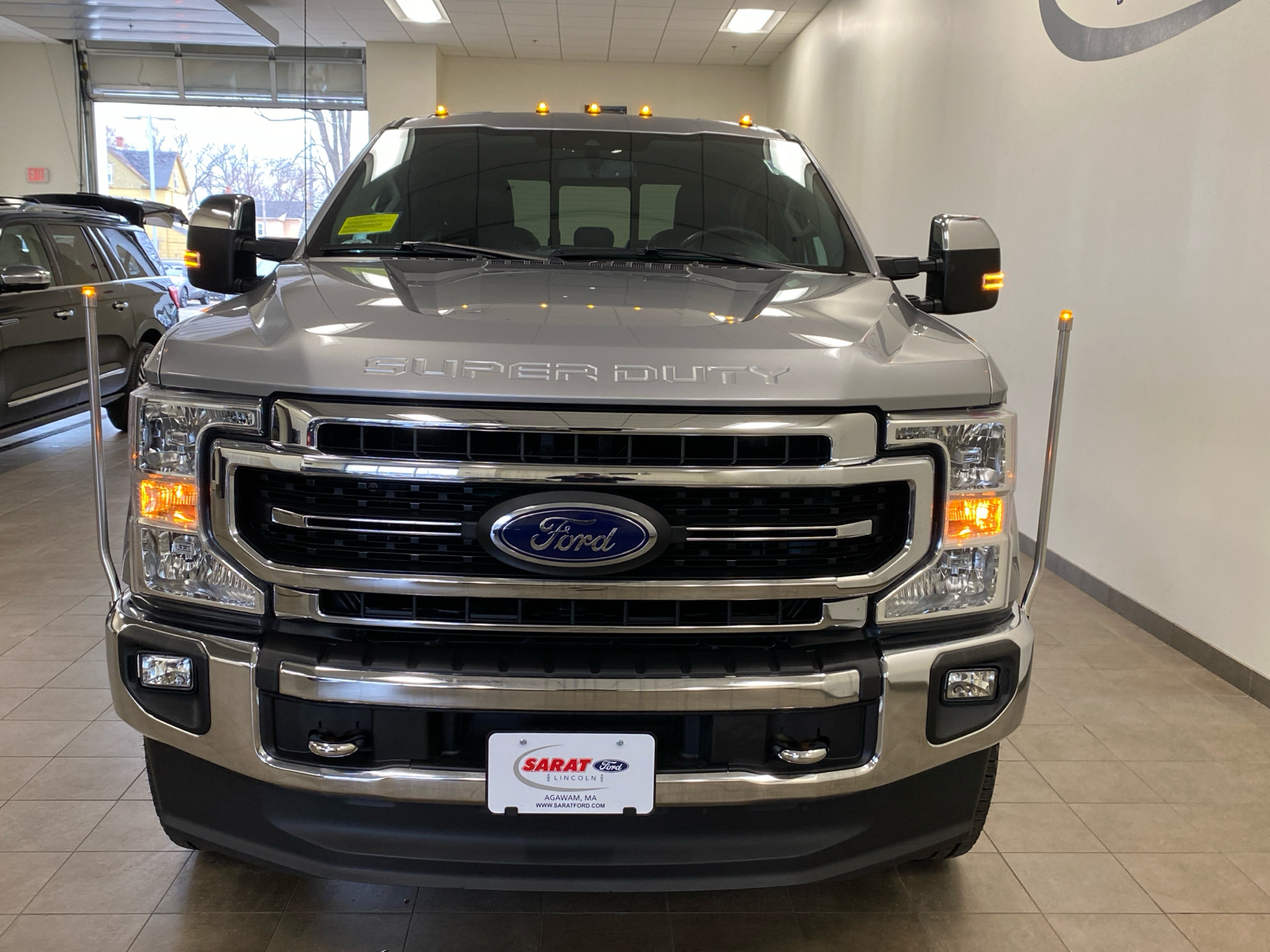 2020 Ford Super Duty F-350 SRW LARIAT 3