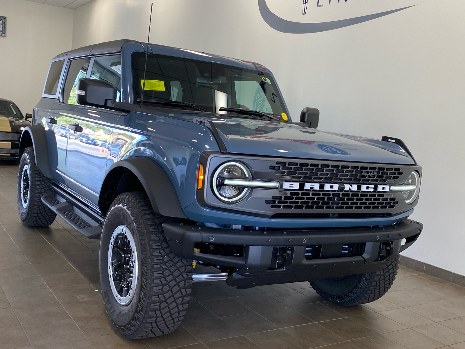 2024 Ford Bronco 2024 FORD BRONCO BADLANDS 4DR SUV 116.1 WB 4WD 2