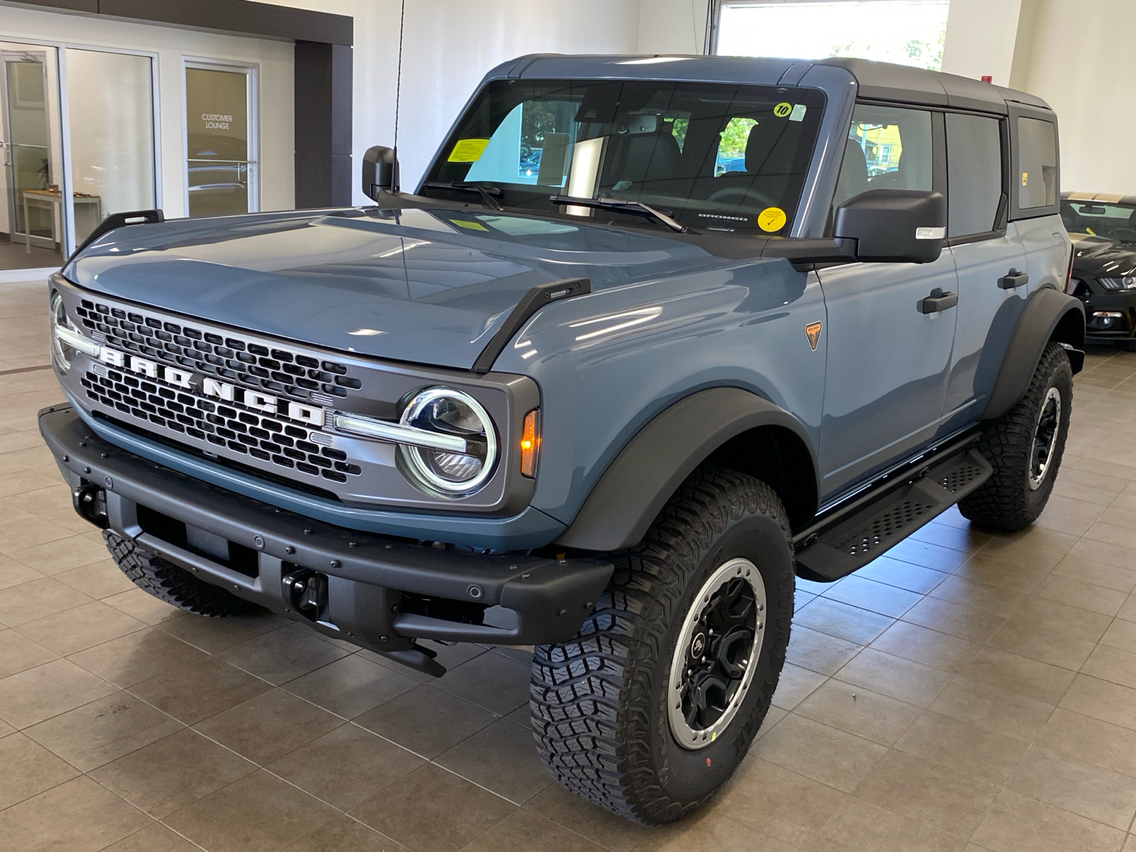 2024 Ford Bronco 2024 FORD BRONCO BADLANDS 4DR SUV 116.1 WB 4WD 4