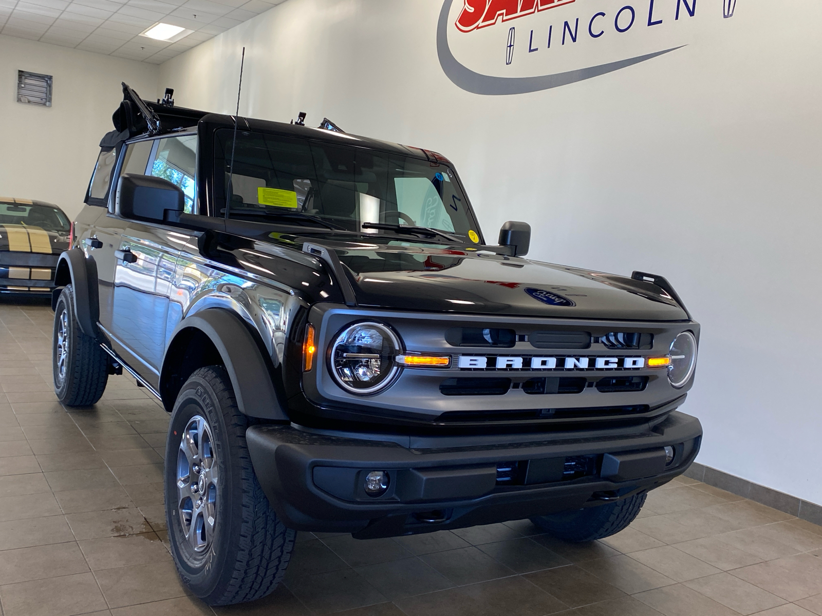 2024 Ford Bronco  3