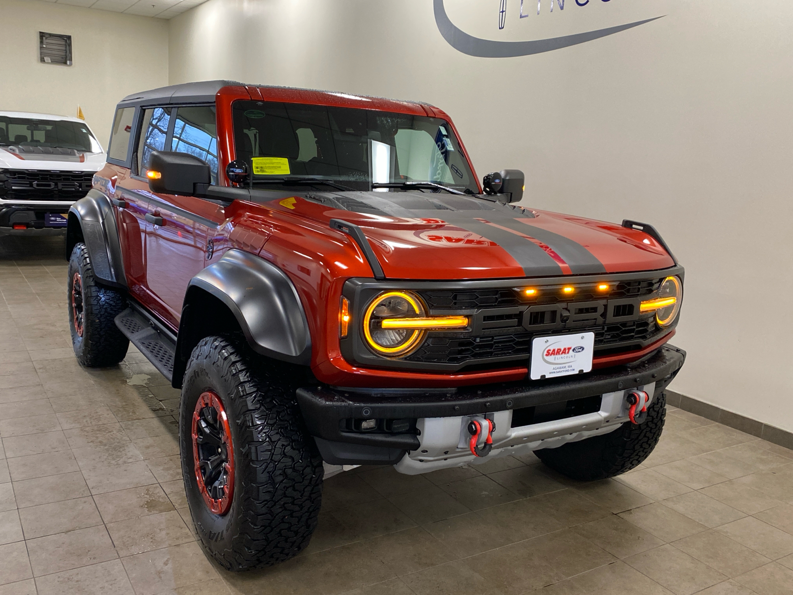 2023 Ford Bronco Raptor 2