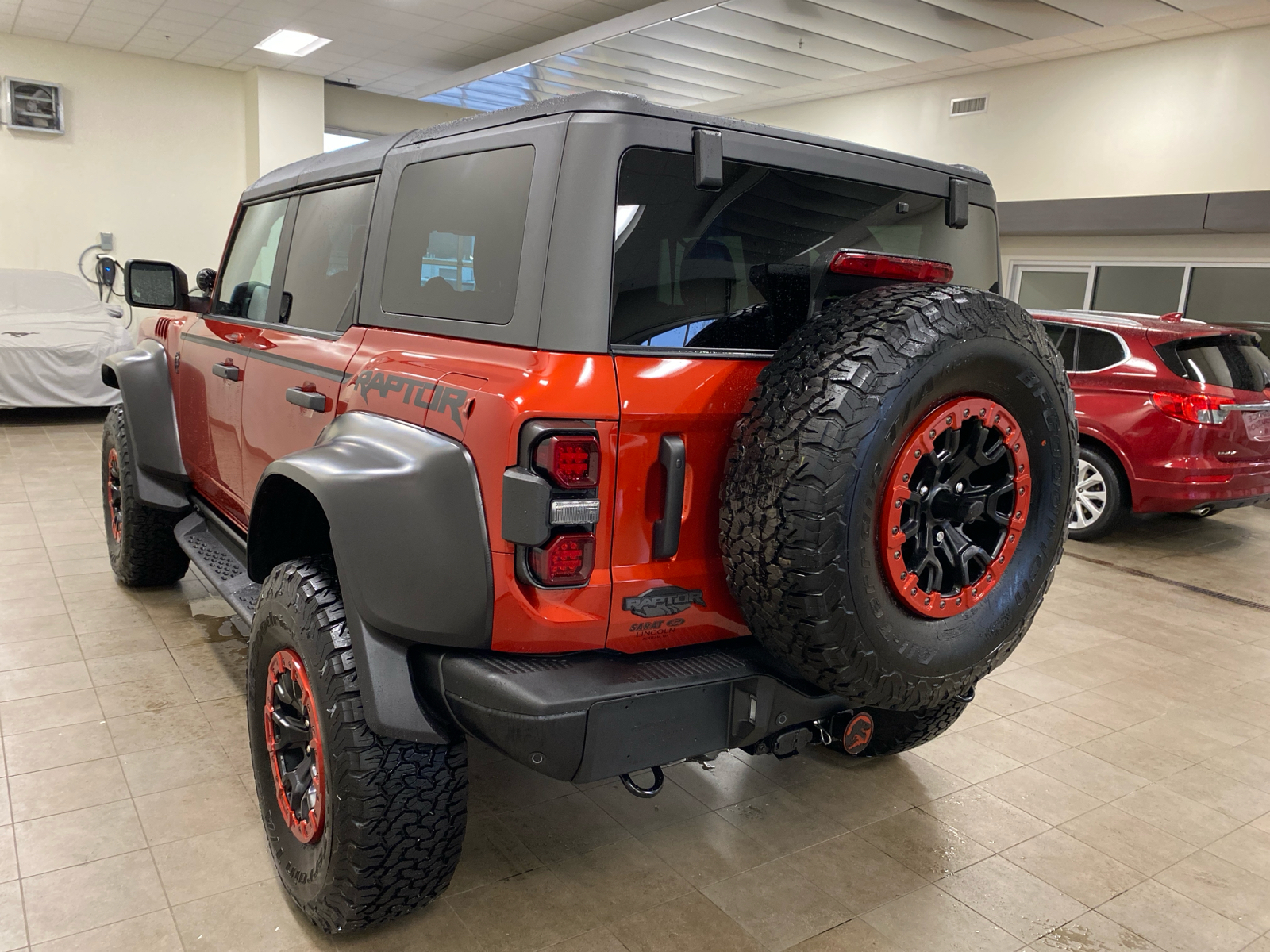 2023 Ford Bronco Raptor 5