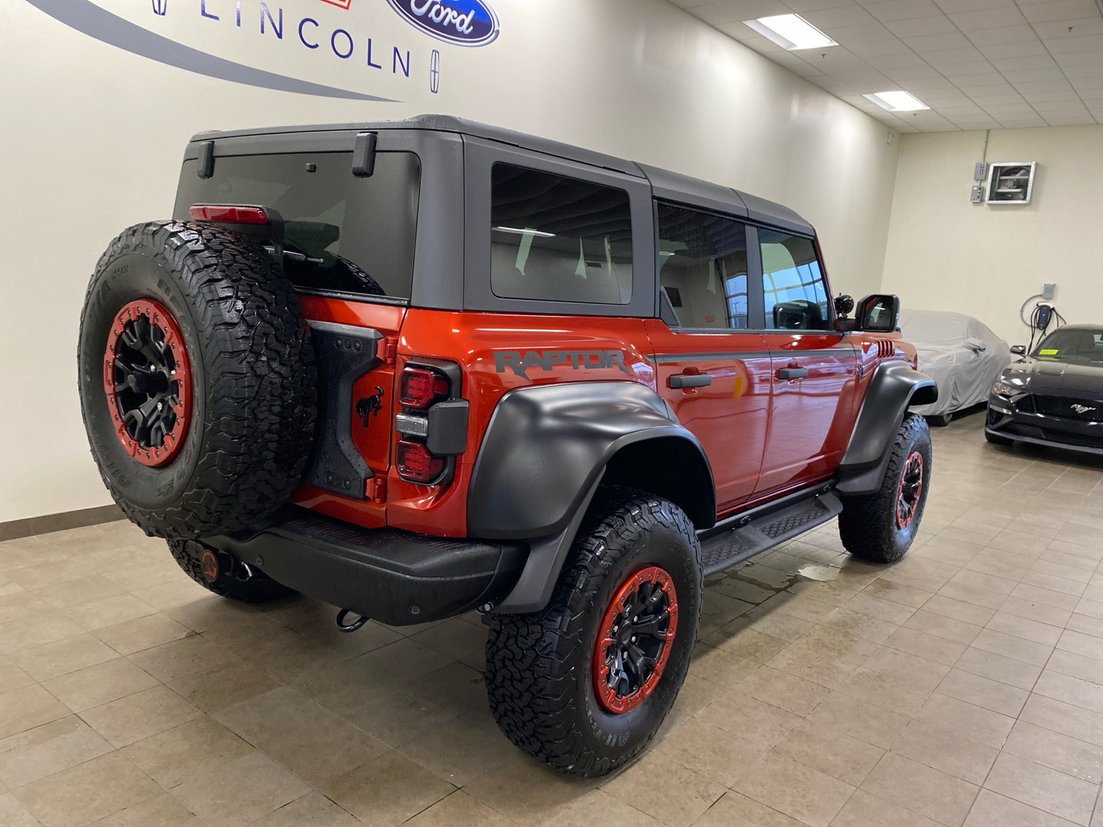 2023 Ford Bronco Raptor 7