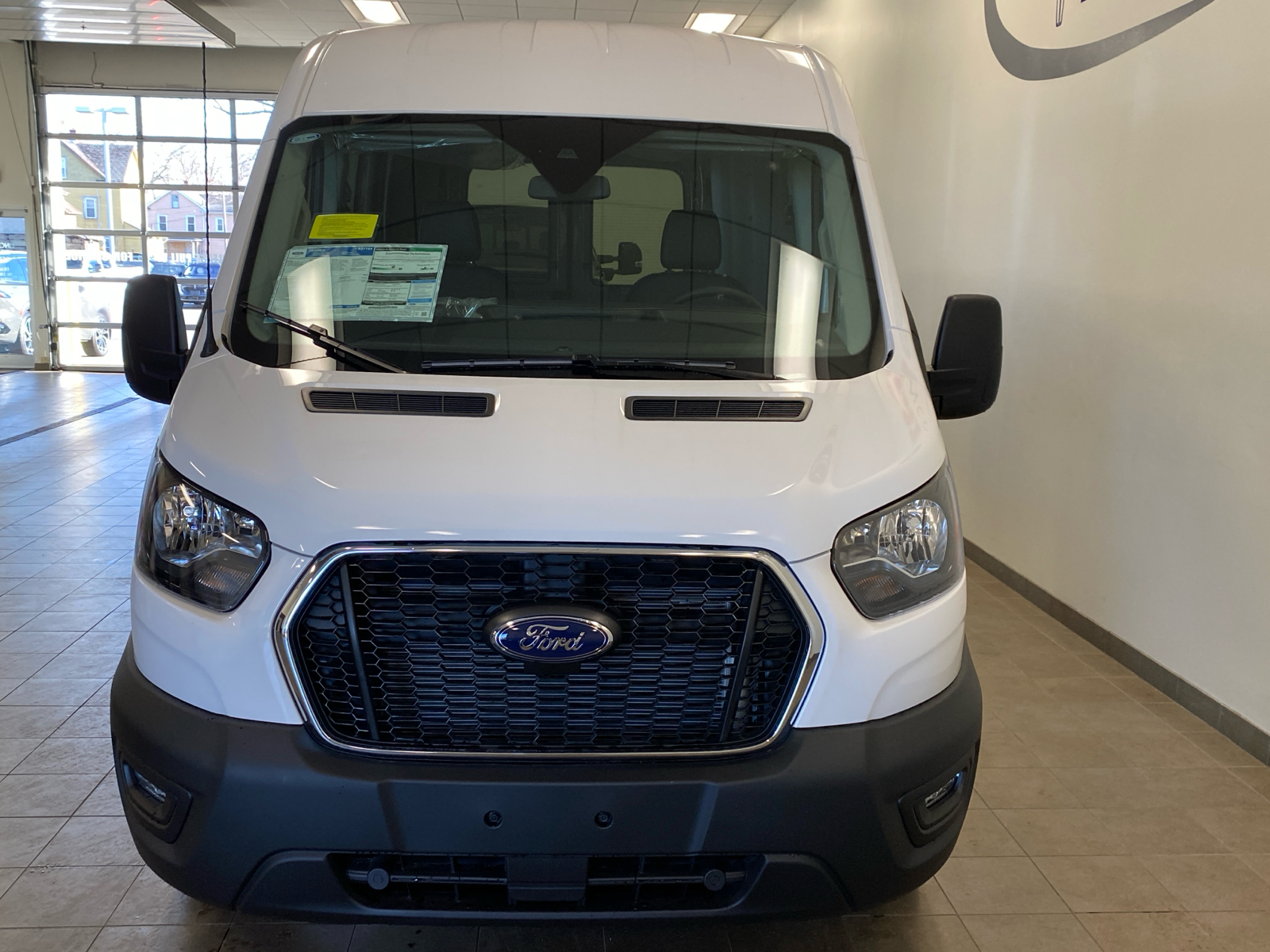 2024 Ford Transit Cargo Van T250 MR CARGO RWD 3