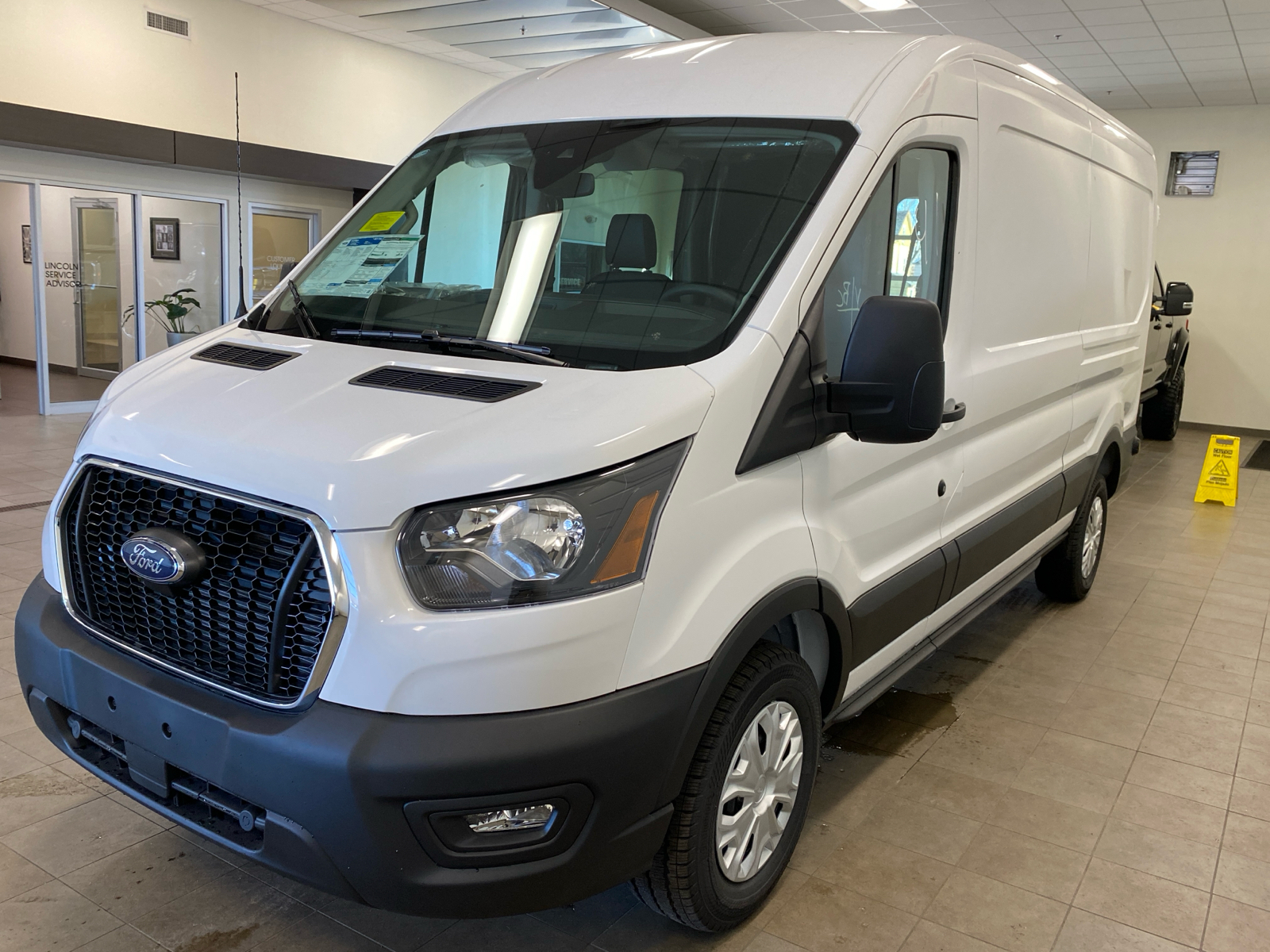 2024 Ford Transit Cargo Van T250 MR CARGO RWD 4