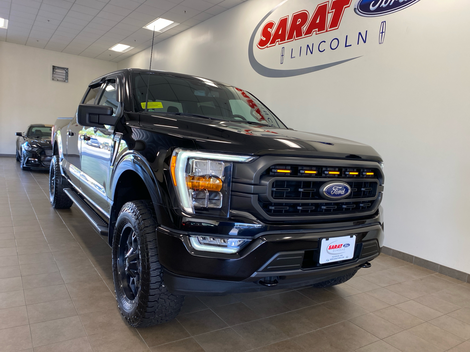 2022 Ford F-150 XL 2