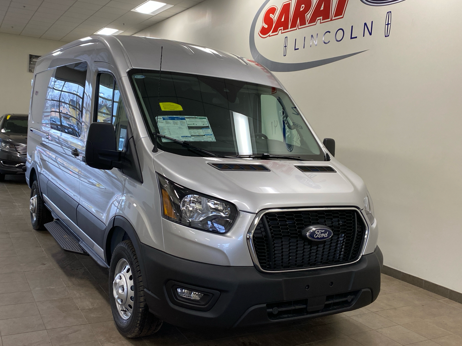 2024 Ford Transit Cargo Van 2024 FORD TRANSIT-350 CARGO W/9,950 LB. GVWR 3DR 1 2