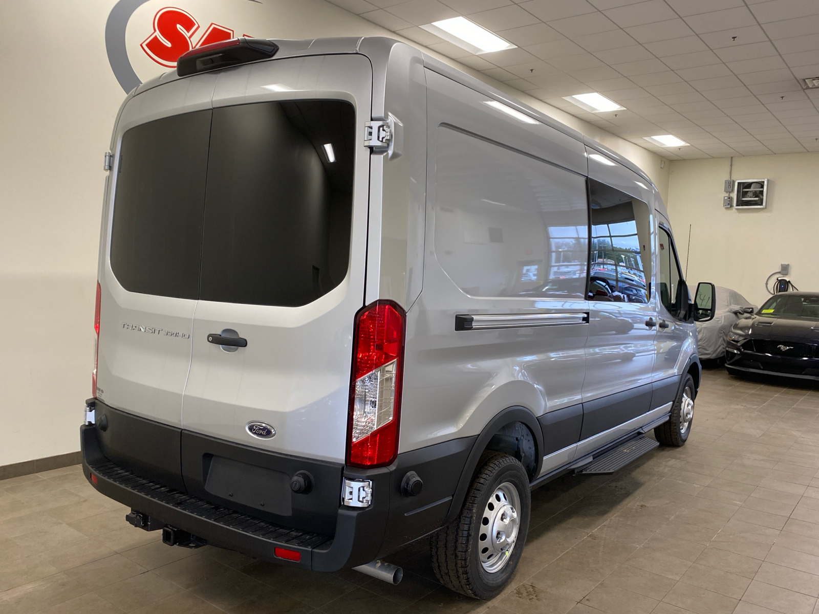 2024 Ford Transit Cargo Van 2024 FORD TRANSIT-350 CARGO W/9,950 LB. GVWR 3DR 1 8