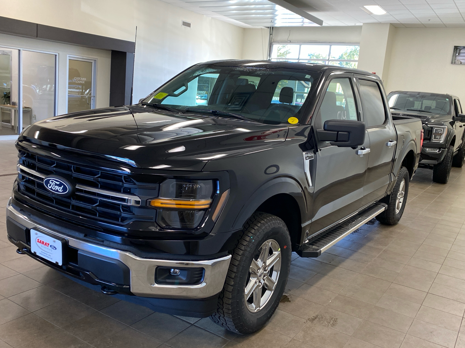 2024 Ford F-150 2024 FORD F-150 XLT CREW CAB 4DR 145 WB 4WD 4