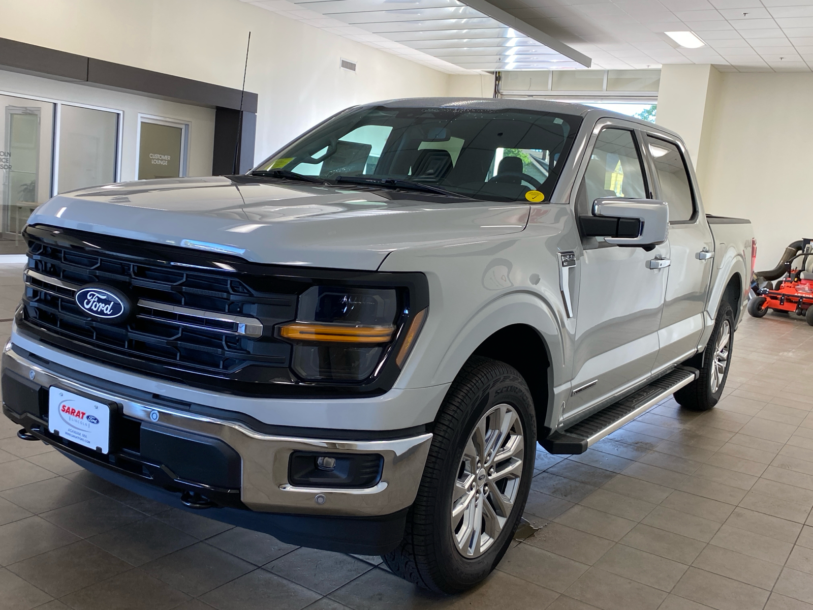 2024 Ford F-150 2024 FORD F-150 XLT CREW CAB 4DR 145 WB 4WD 4