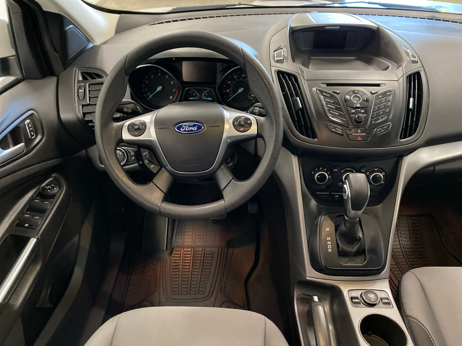 2016 Ford Escape SE 13