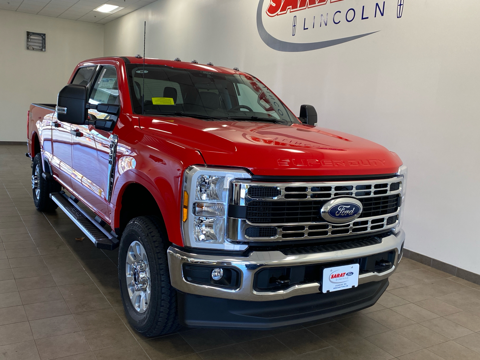 2024 Ford Super Duty F-350 SRW 2024 FORD F-350 XLT CREW CAB 4DR 160 WB 4WD HD 2