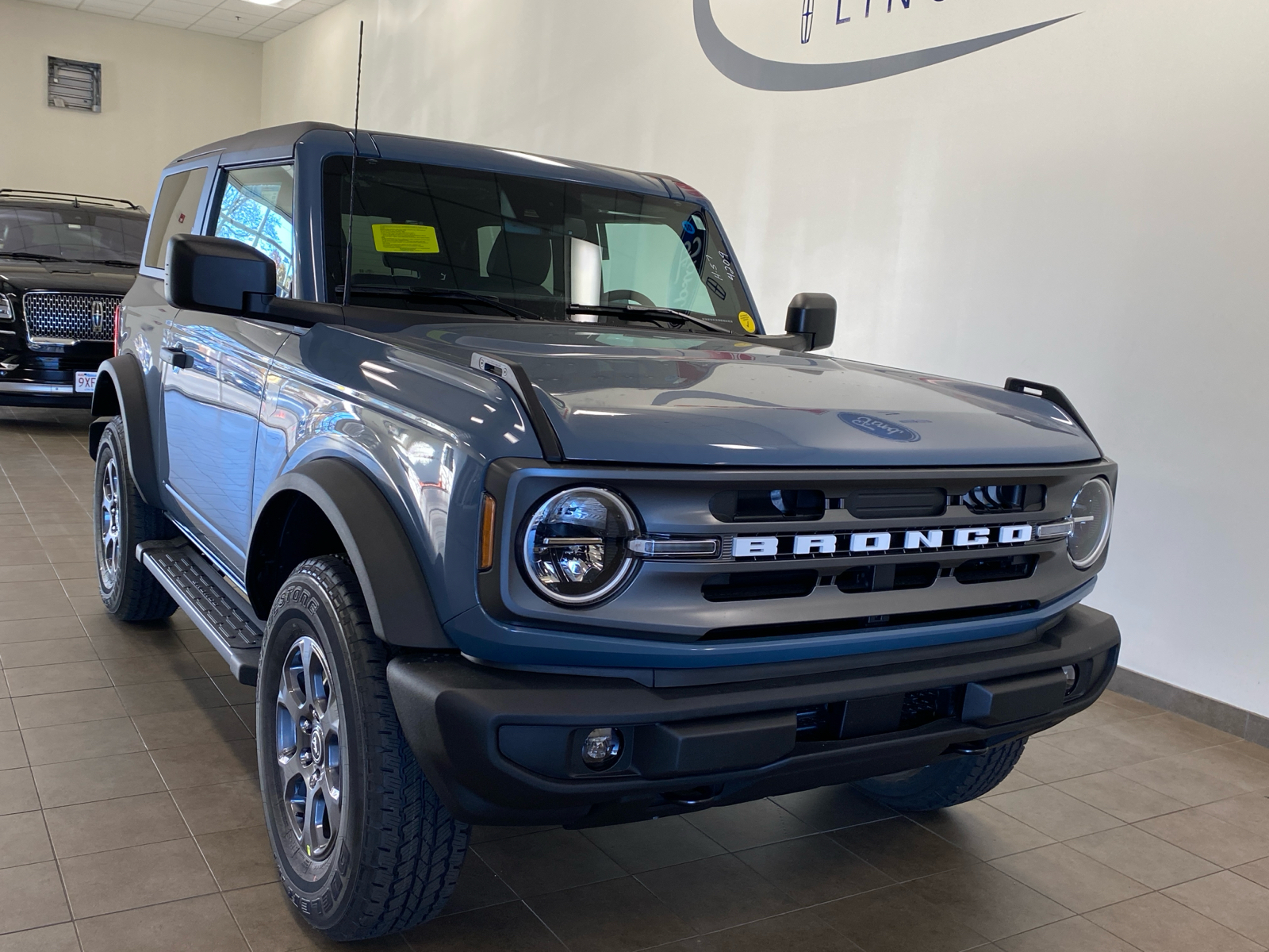 2024 Ford Bronco 2024 FORD BRONCO BIG BEND 2DR SUV 100.4 WB 4WD 2