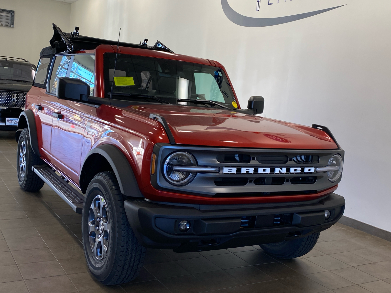 2024 Ford Bronco 2024 FORD BRONCO BIG BEND 4DR SUV 116.1 WB 4WD 3