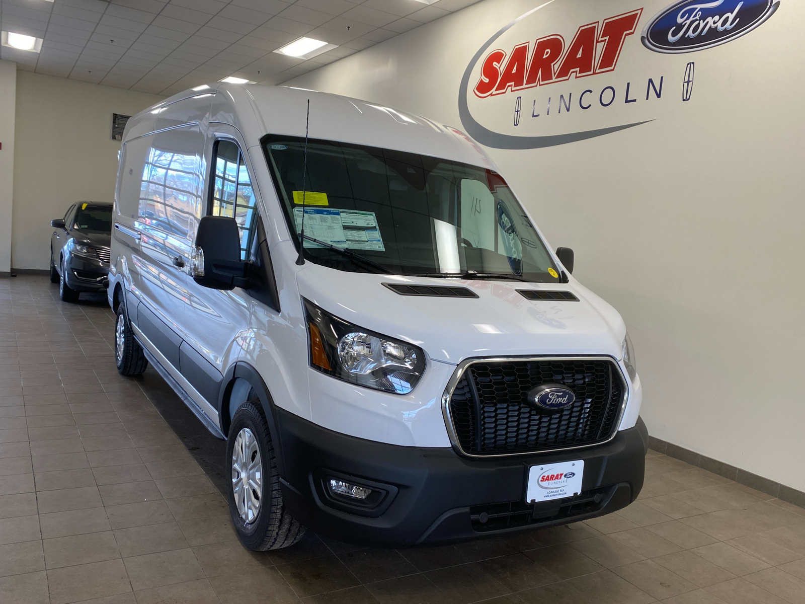 2024 Ford Transit Cargo Van 2024 FORD TRANSIT-250 CARGO 3DR 148 WB RWD 2