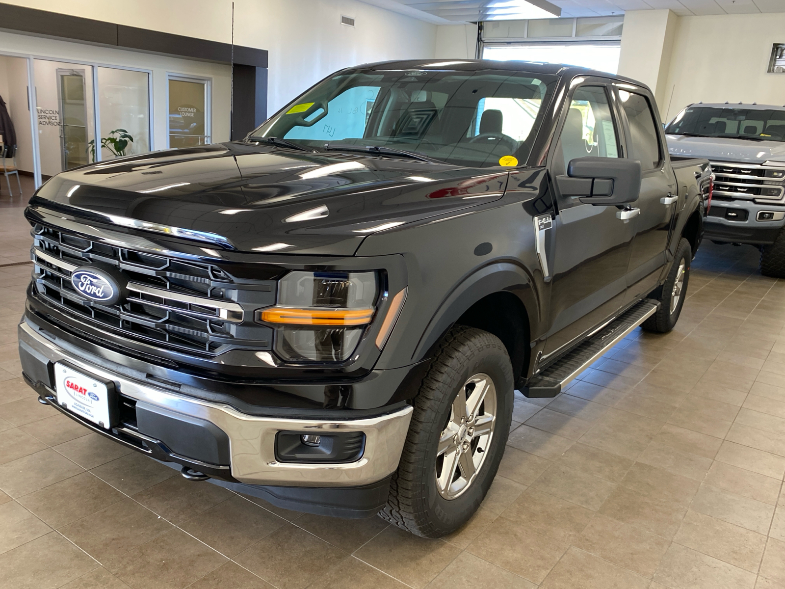 2024 Ford F-150 2024 FORD F-150 XLT CREW CAB 4DR 145 WB 4WD 4