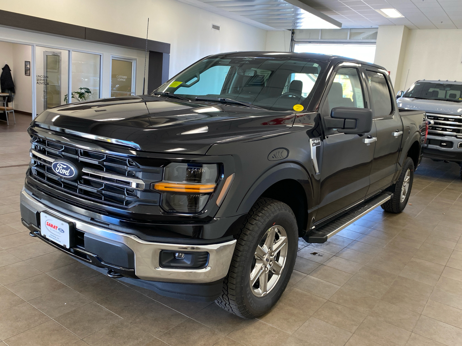 2024 Ford F-150 2024 FORD F-150 XLT CREW CAB 4DR 145 WB 4WD 4