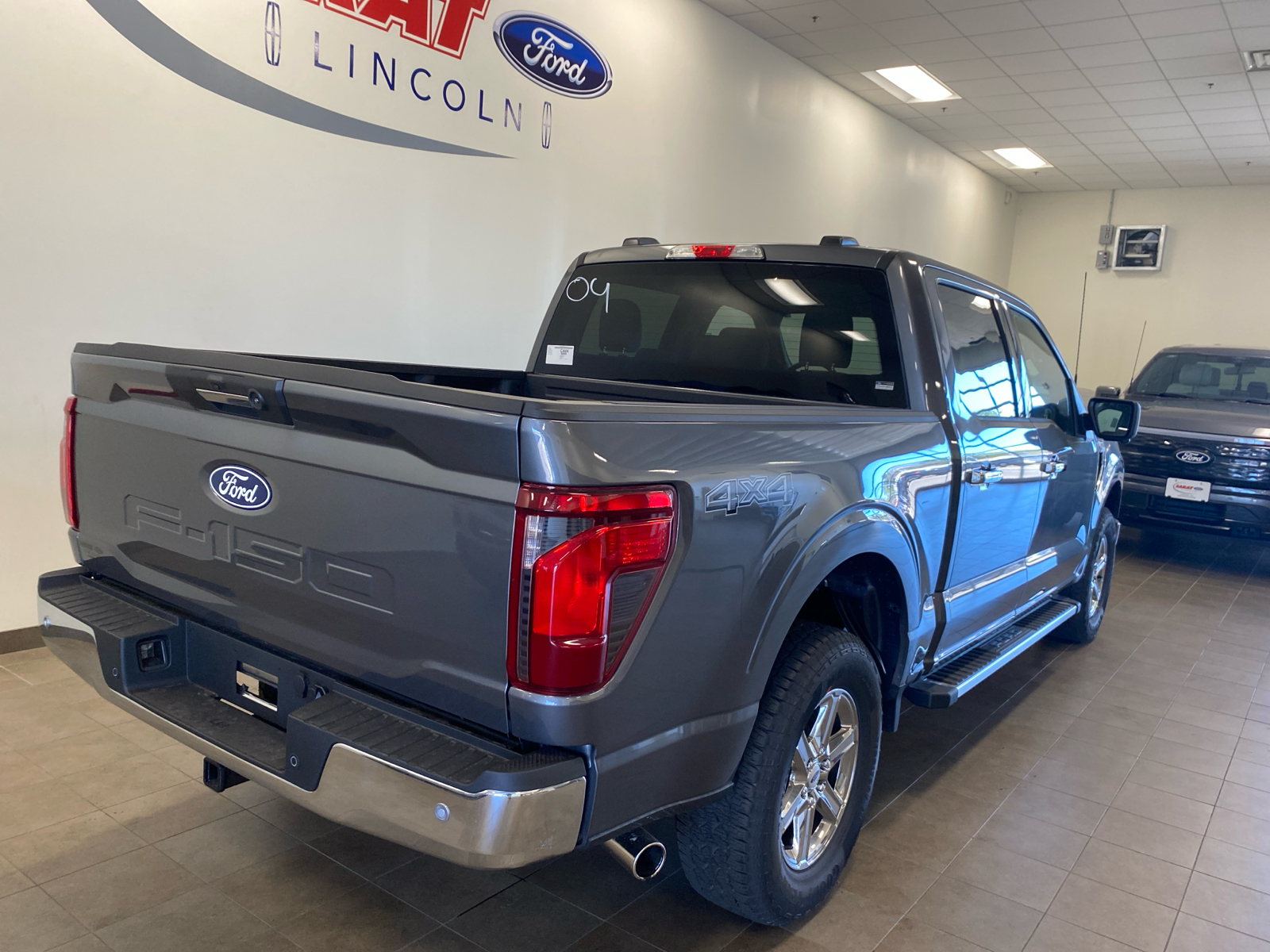 2024 Ford F-150 2024 FORD F-150 XLT CREW CAB 4DR 145 WB 4WD 7