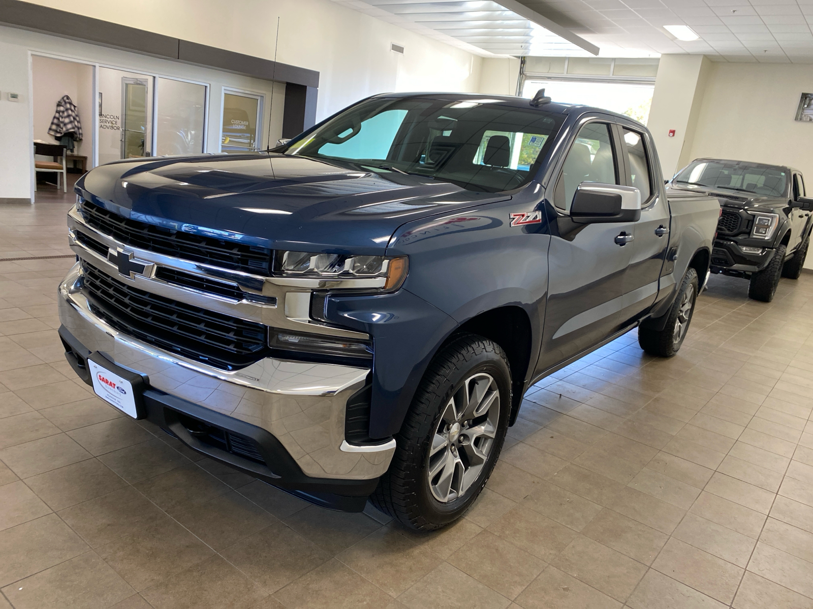 2019 Chevrolet Silverado 1500 LT 4