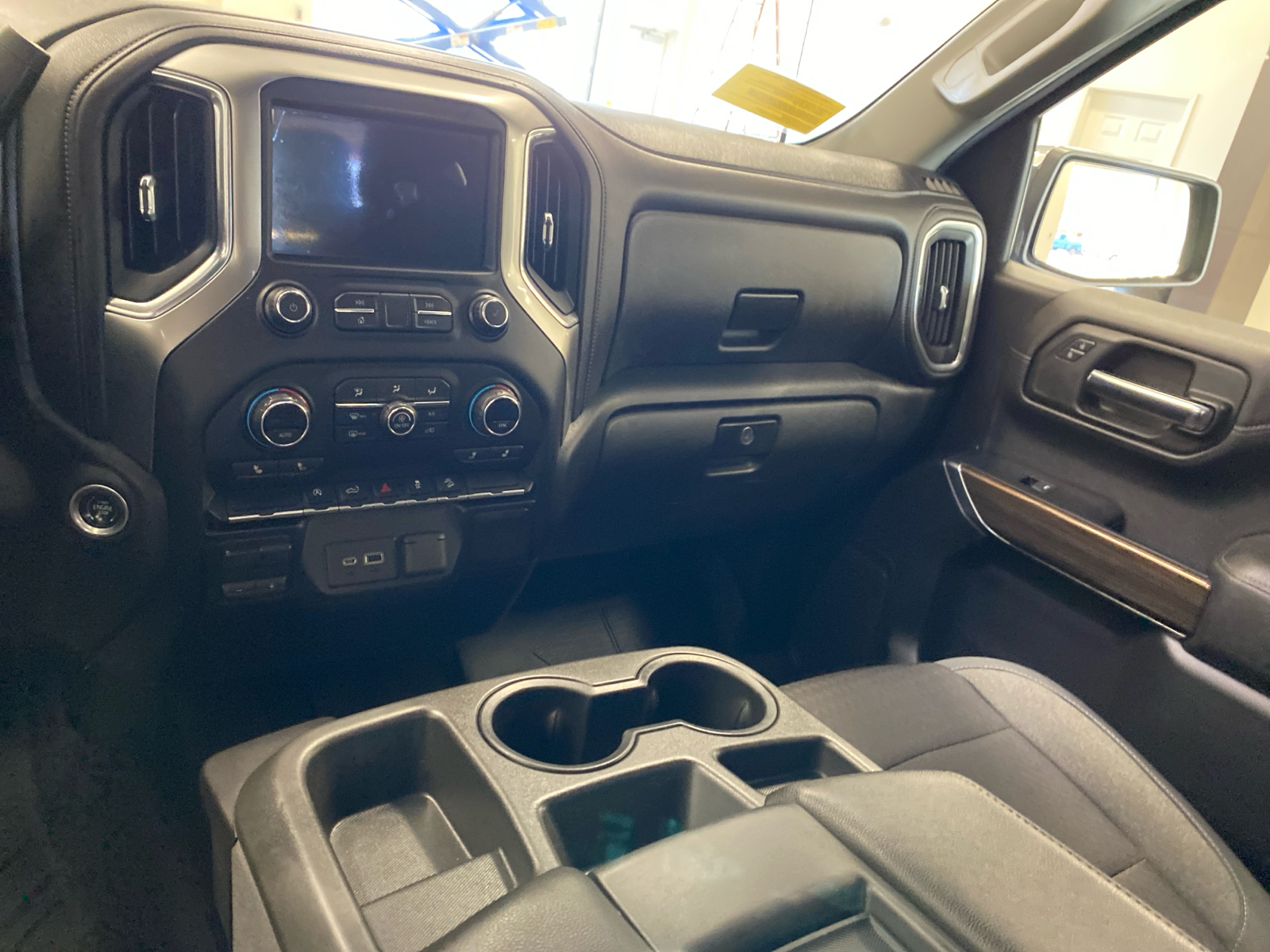 2019 Chevrolet Silverado 1500 LT 14